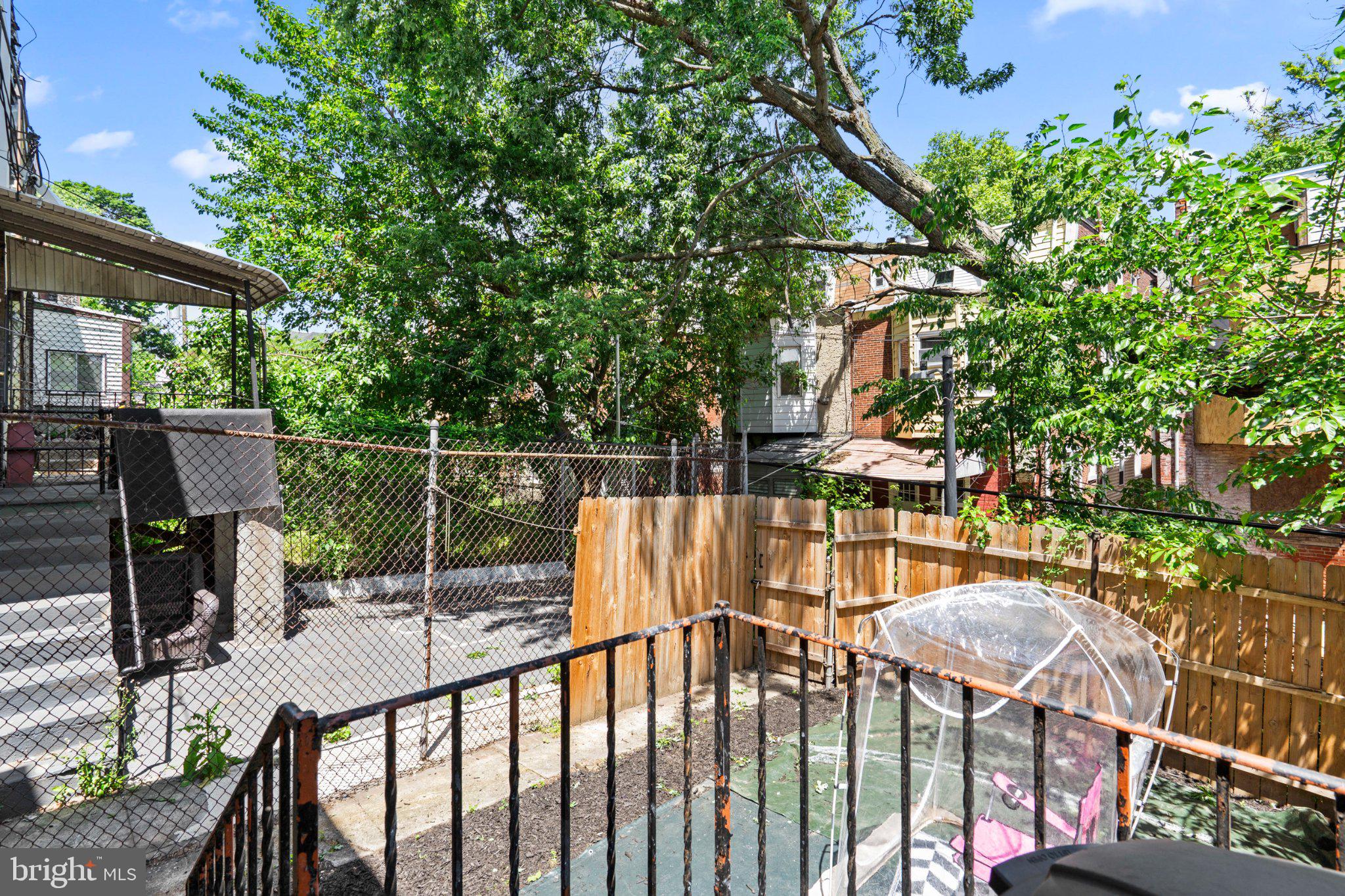 OVERBROOK - Residential
