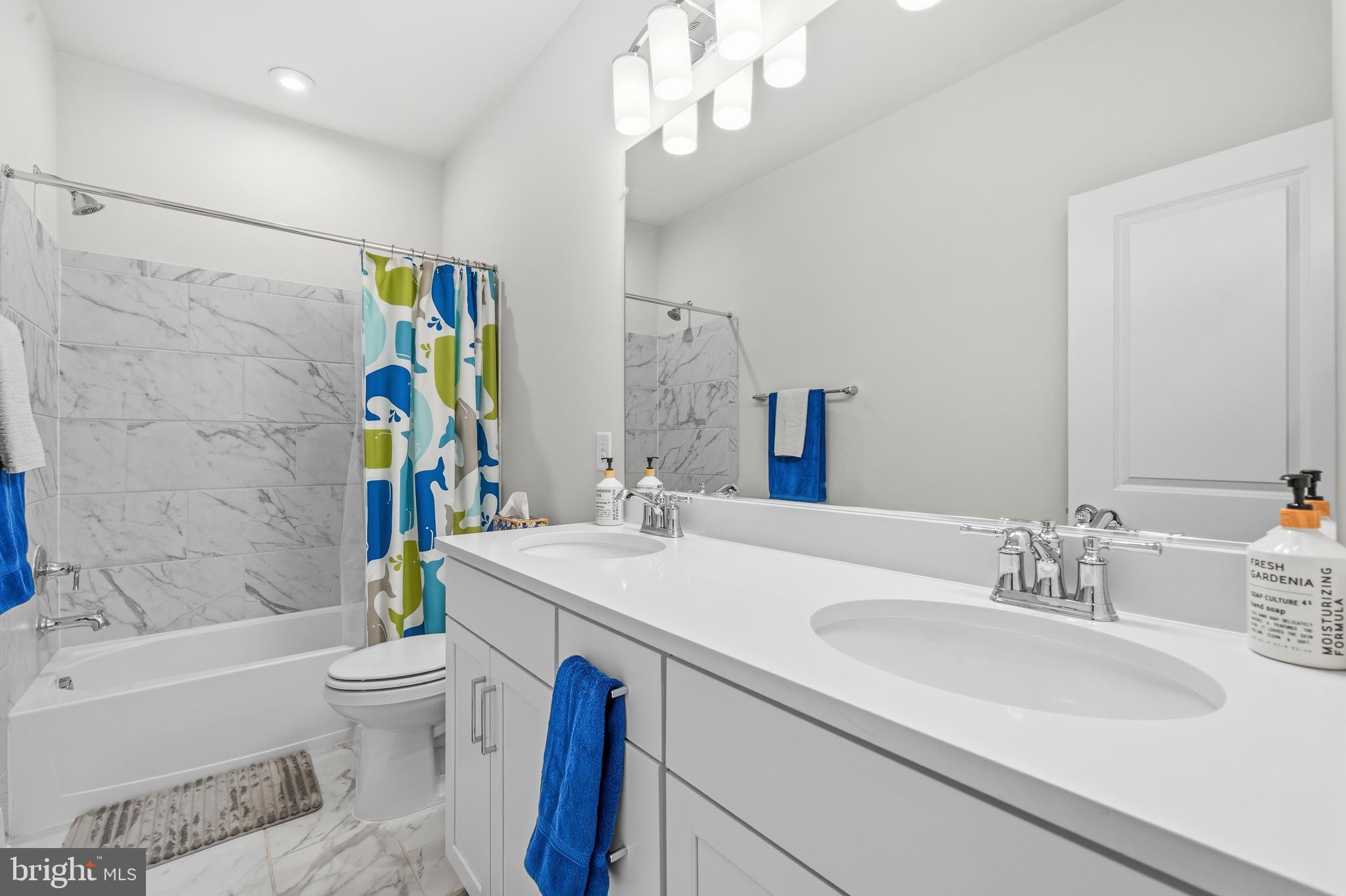 POTOMAC SHORES - Residential