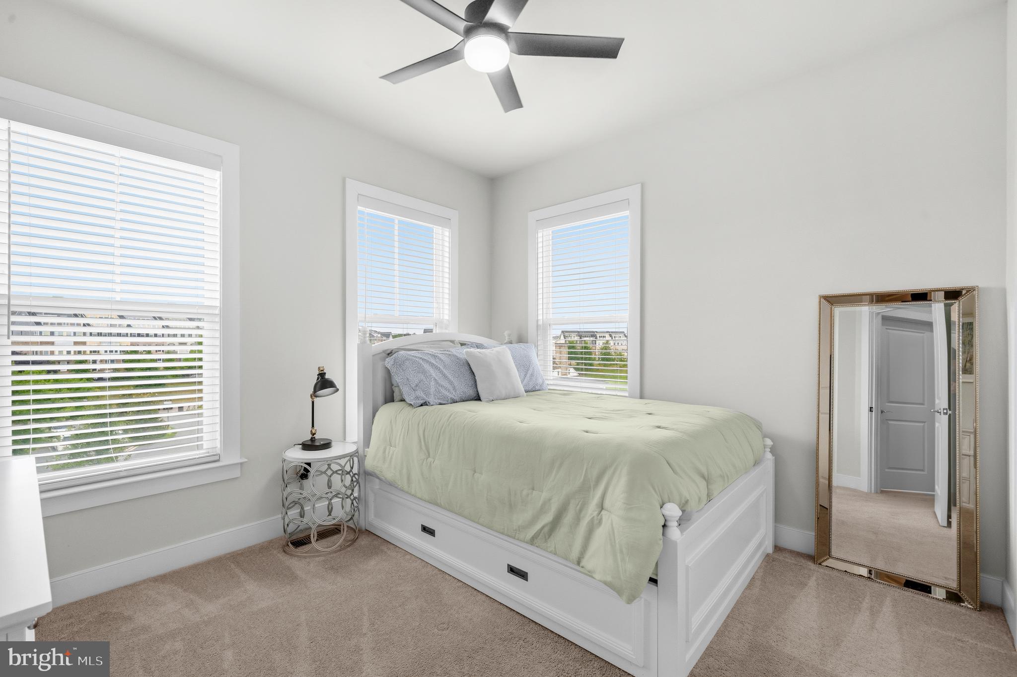 POTOMAC SHORES - Residential