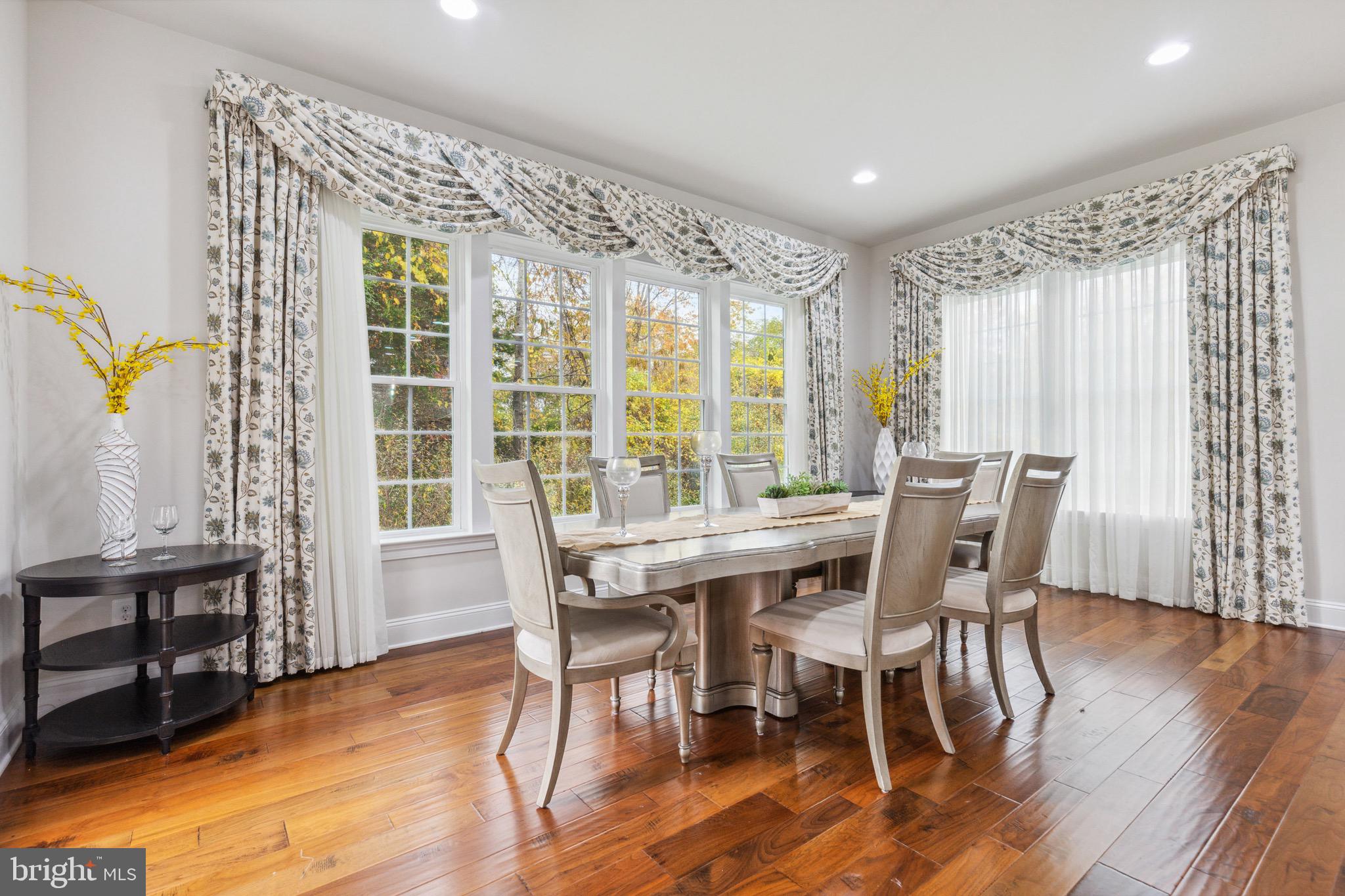 GROVE AT WILLOWSFORD - Residential