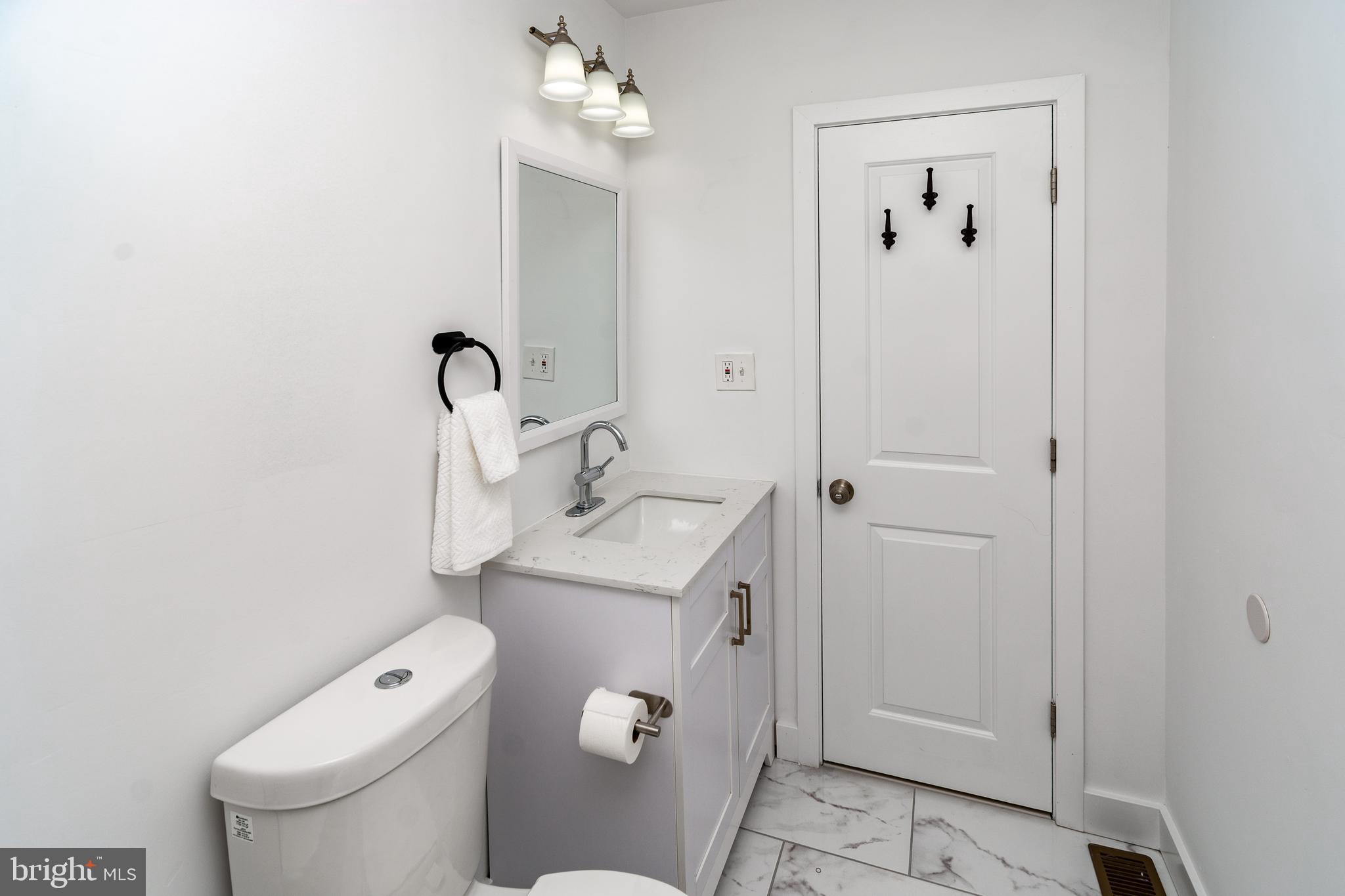 OLDE COLONIAL GREENE - Residential