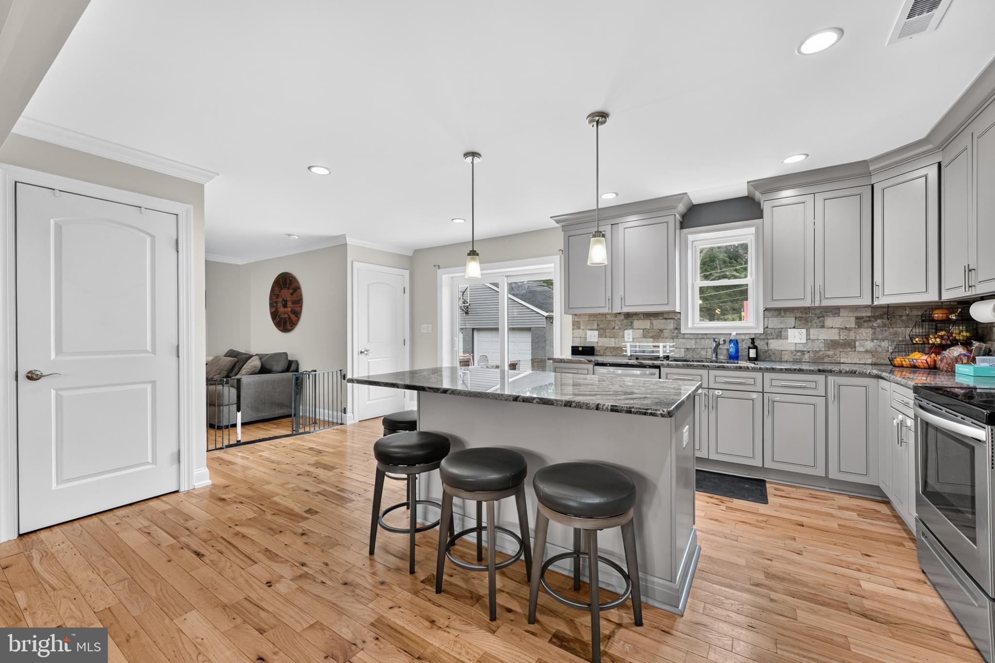 LANGHORNE TERRACE - Residential