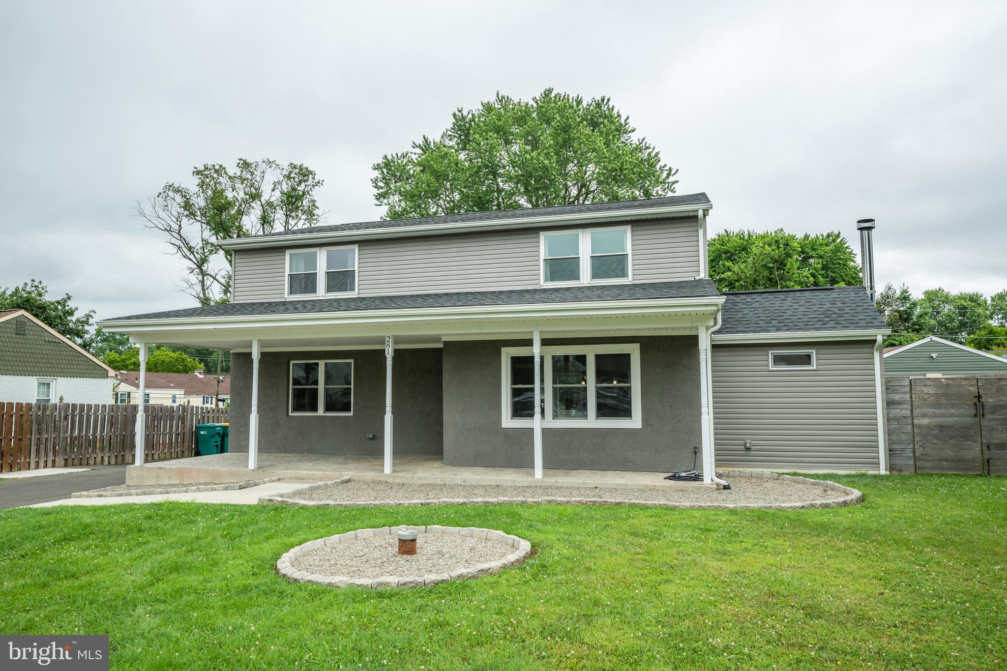 LANGHORNE TERRACE - Residential