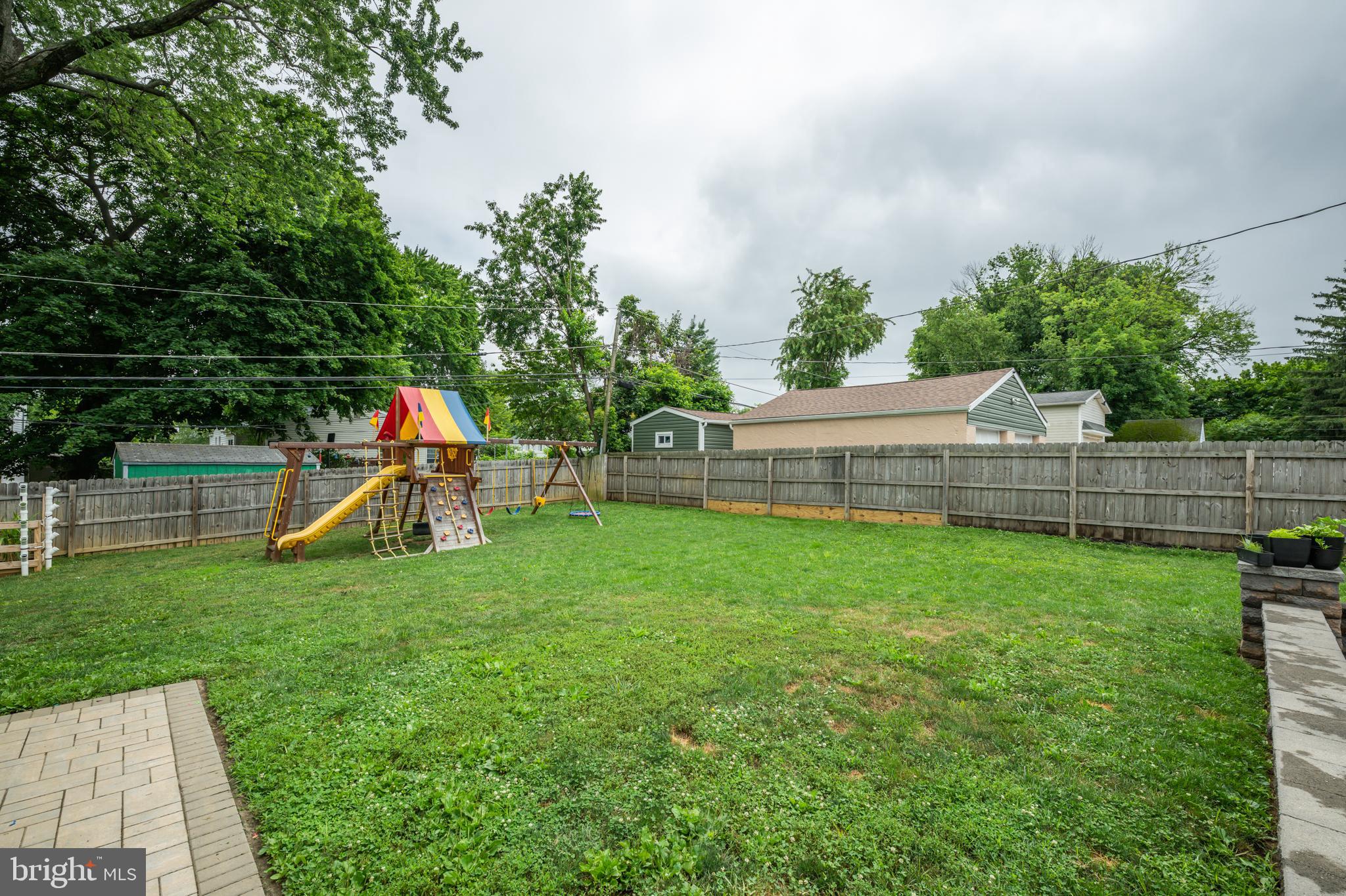 LANGHORNE TERRACE - Residential