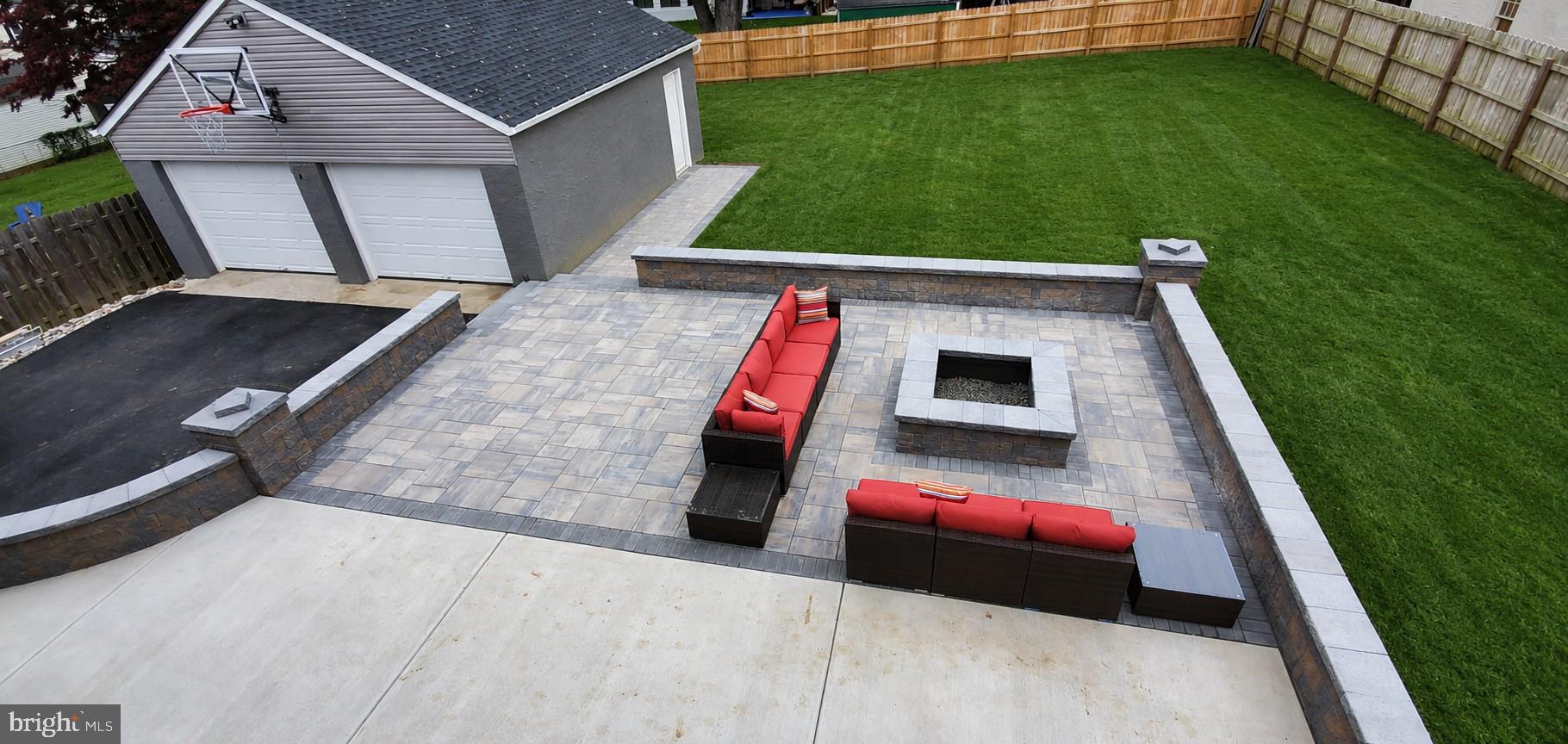 LANGHORNE TERRACE - Residential