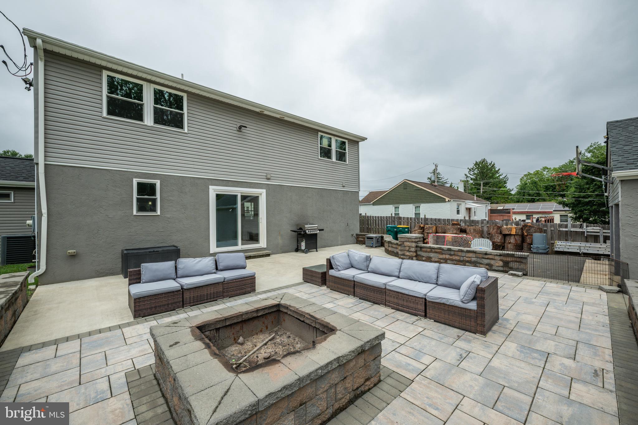 LANGHORNE TERRACE - Residential