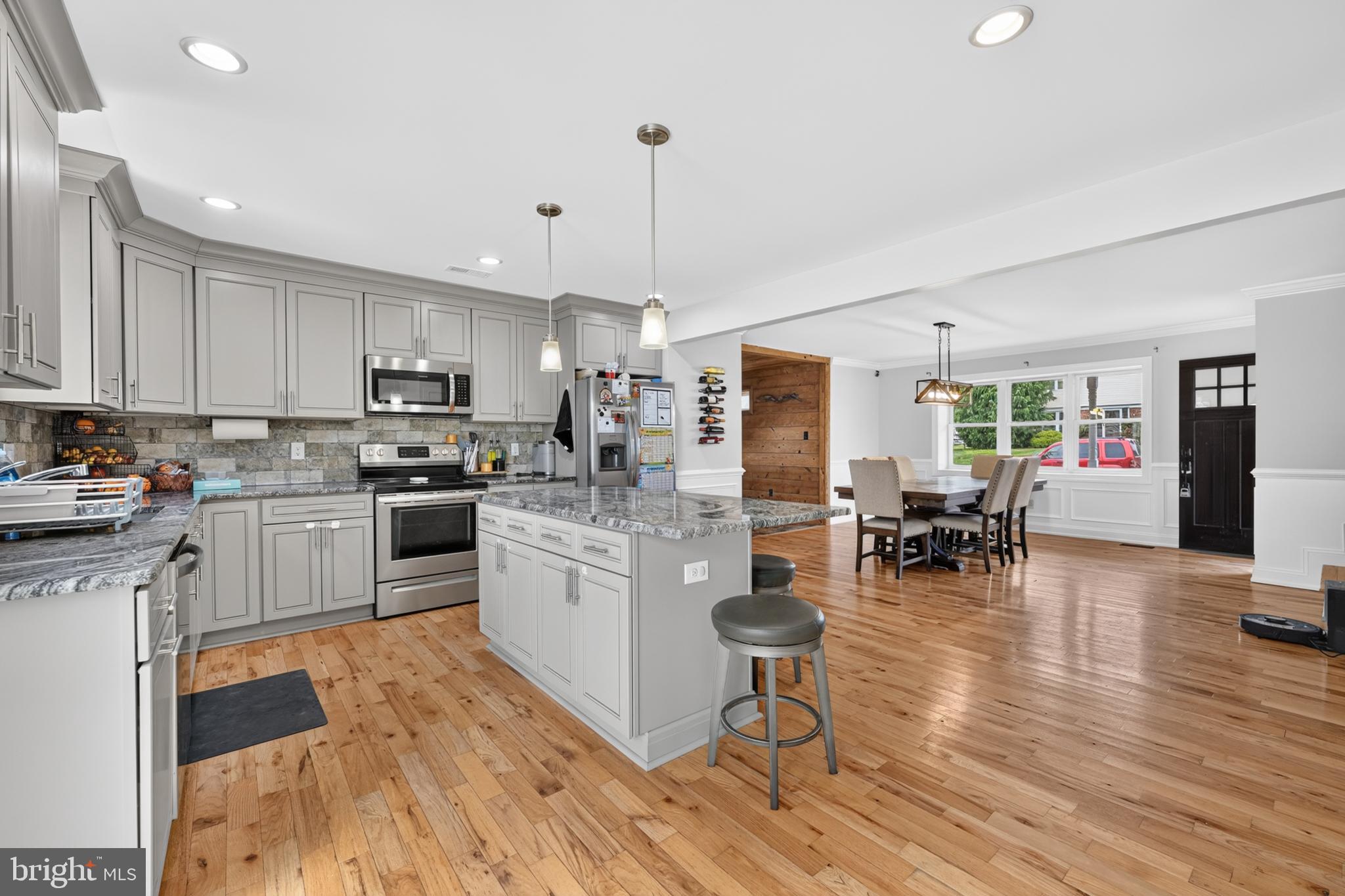 LANGHORNE TERRACE - Residential