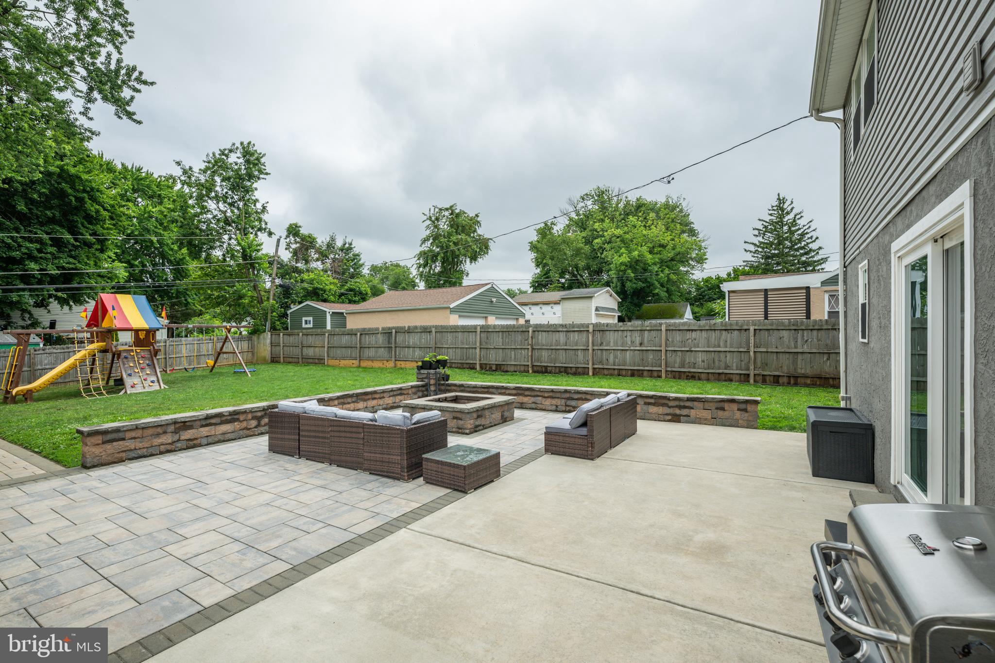 LANGHORNE TERRACE - Residential