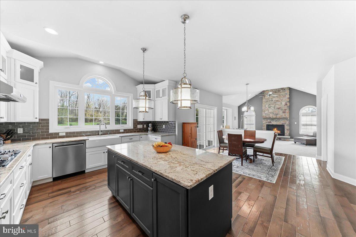 DOYLESTOWN GREENE - Residential