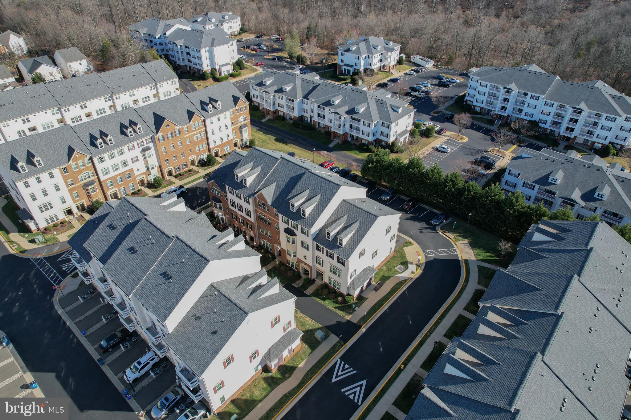 SOMERSET CONDO - Residential