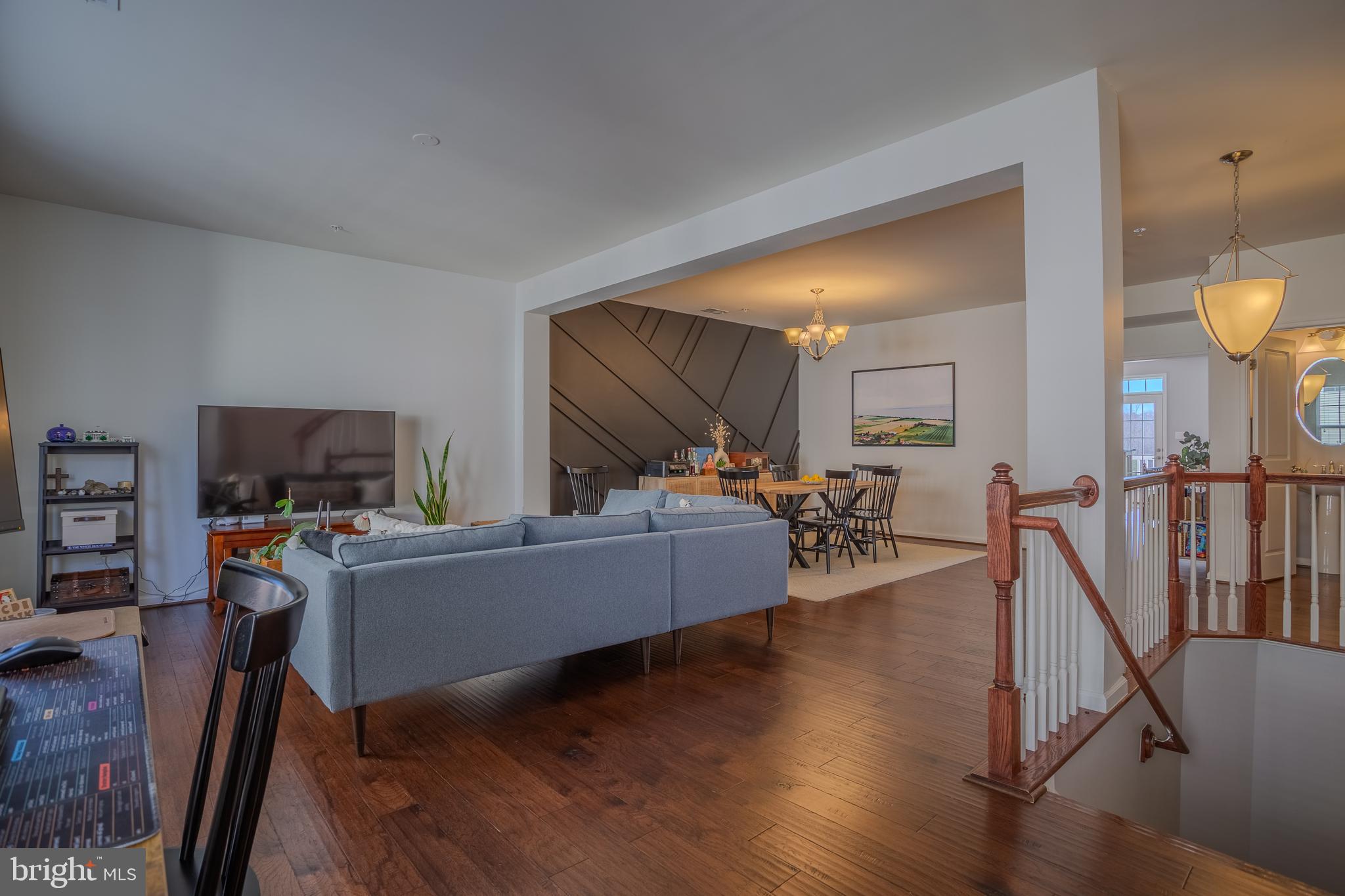 SOMERSET CONDO - Residential