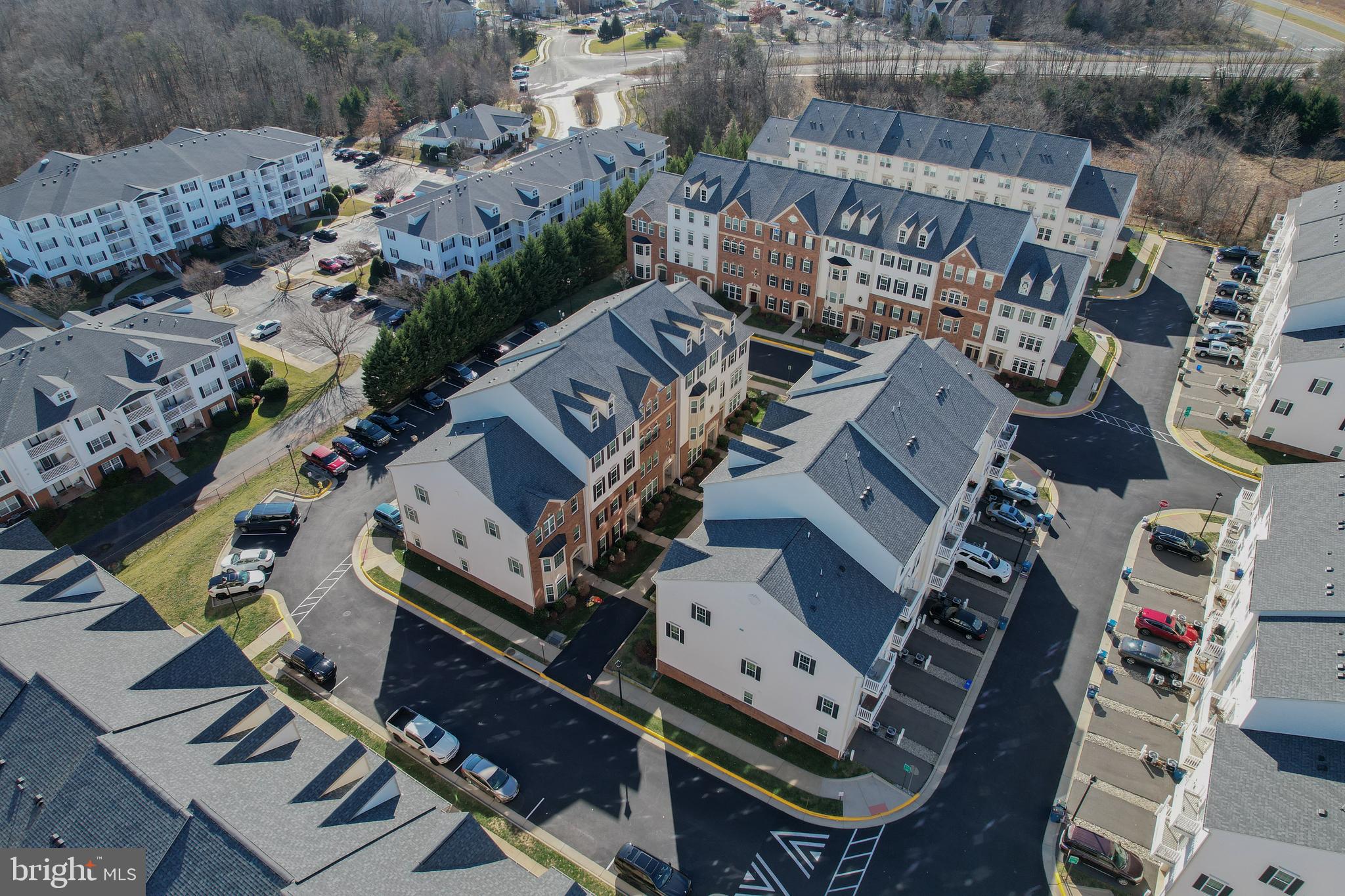 SOMERSET CONDO - Residential