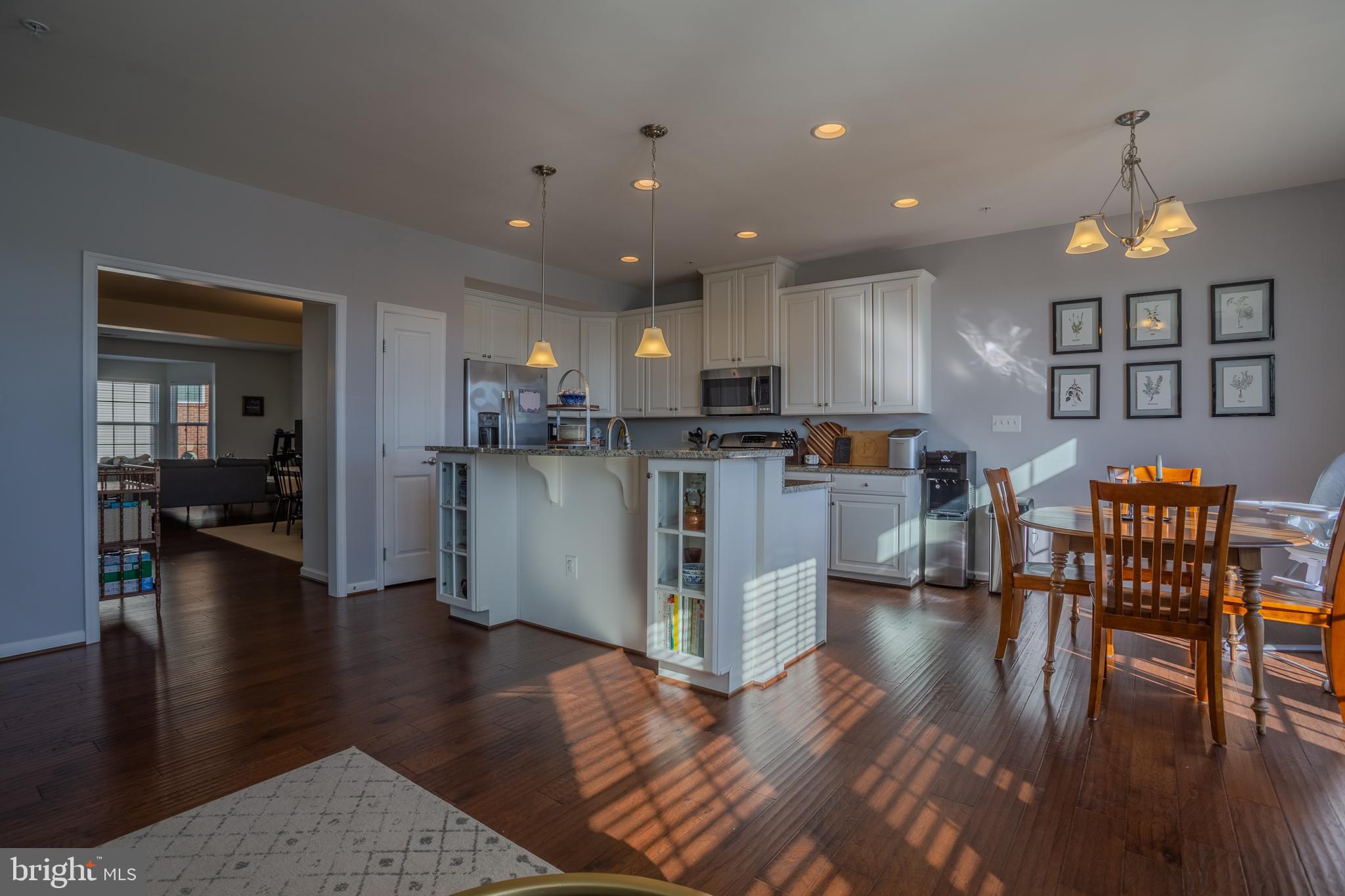 SOMERSET CONDO - Residential