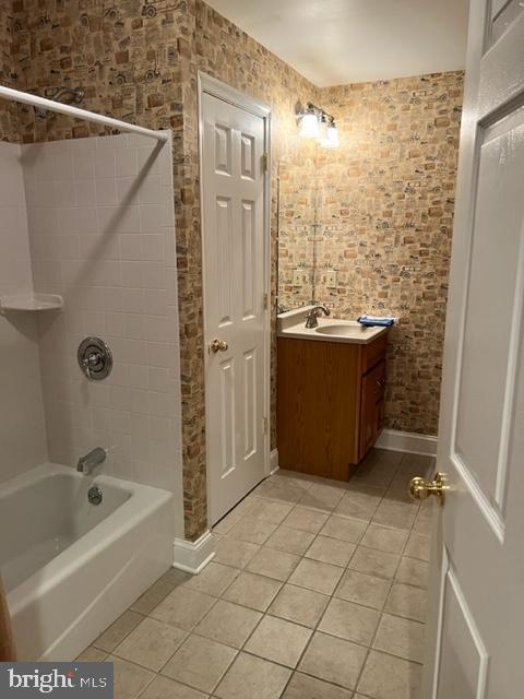 MCDONALD RUN - Residential