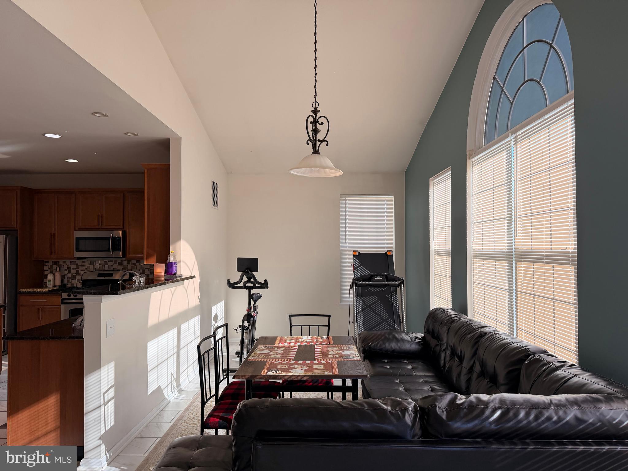 HIGHGATE - Residential