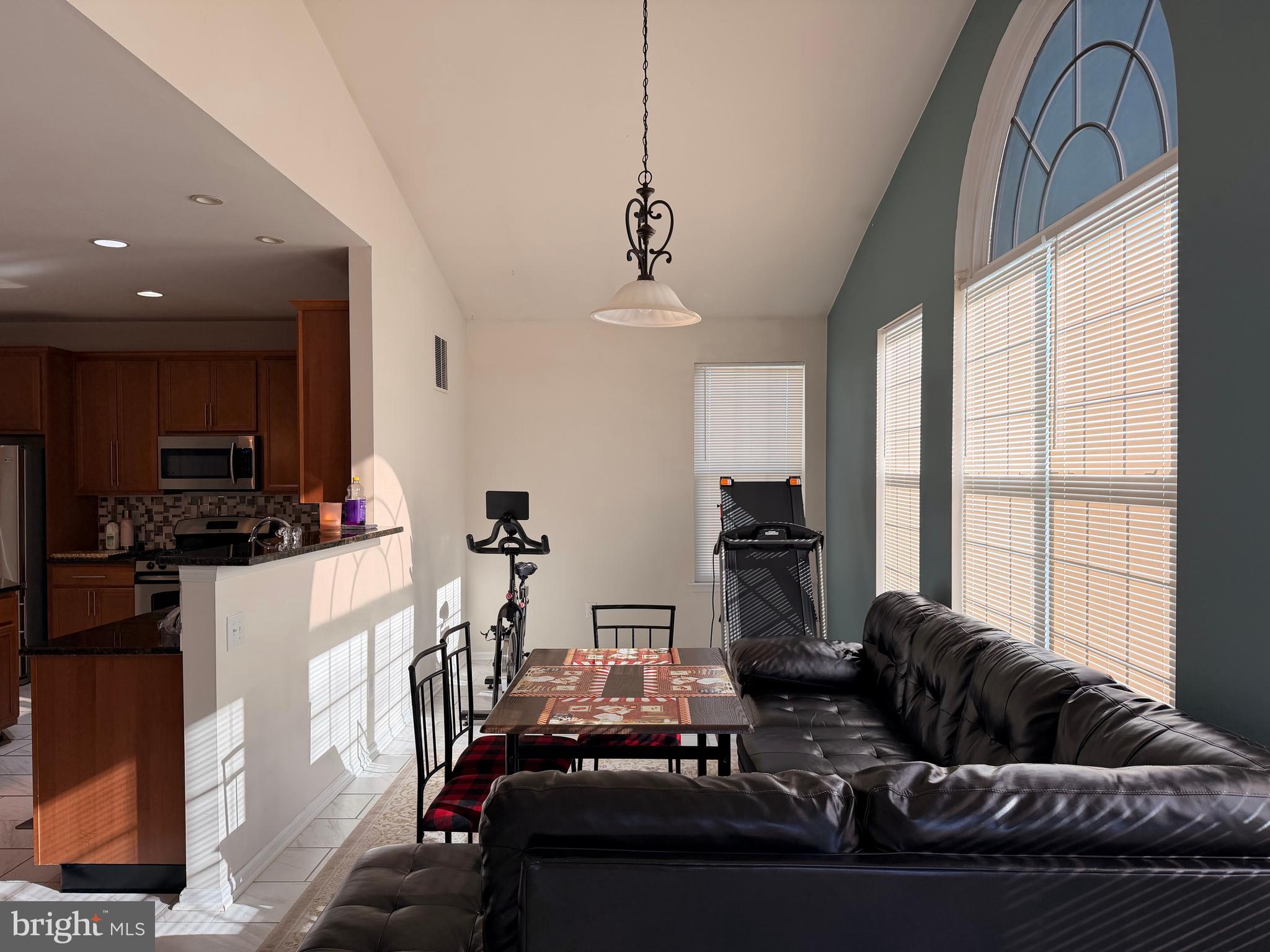 HIGHGATE - Residential