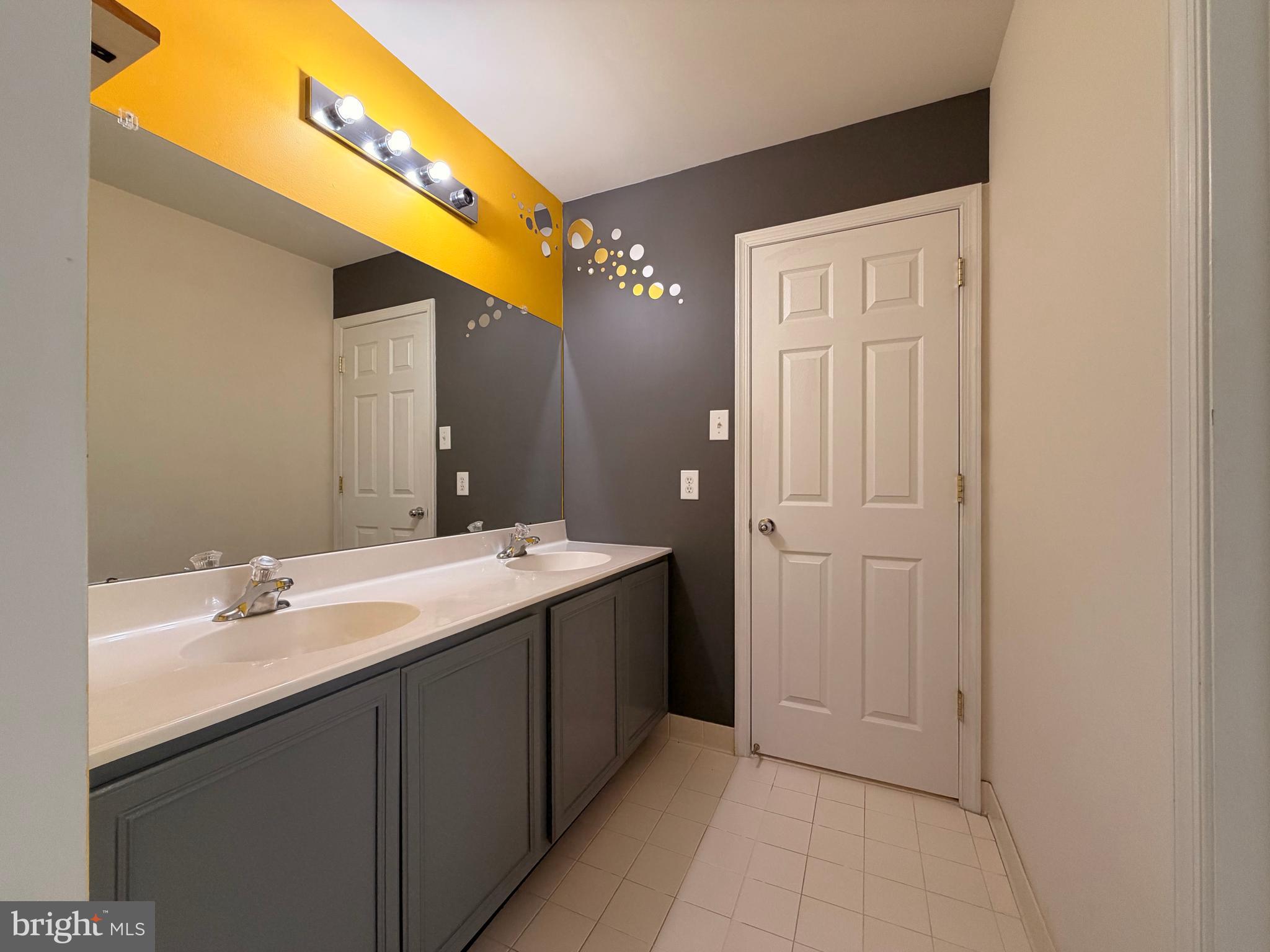 HIGHGATE - Residential