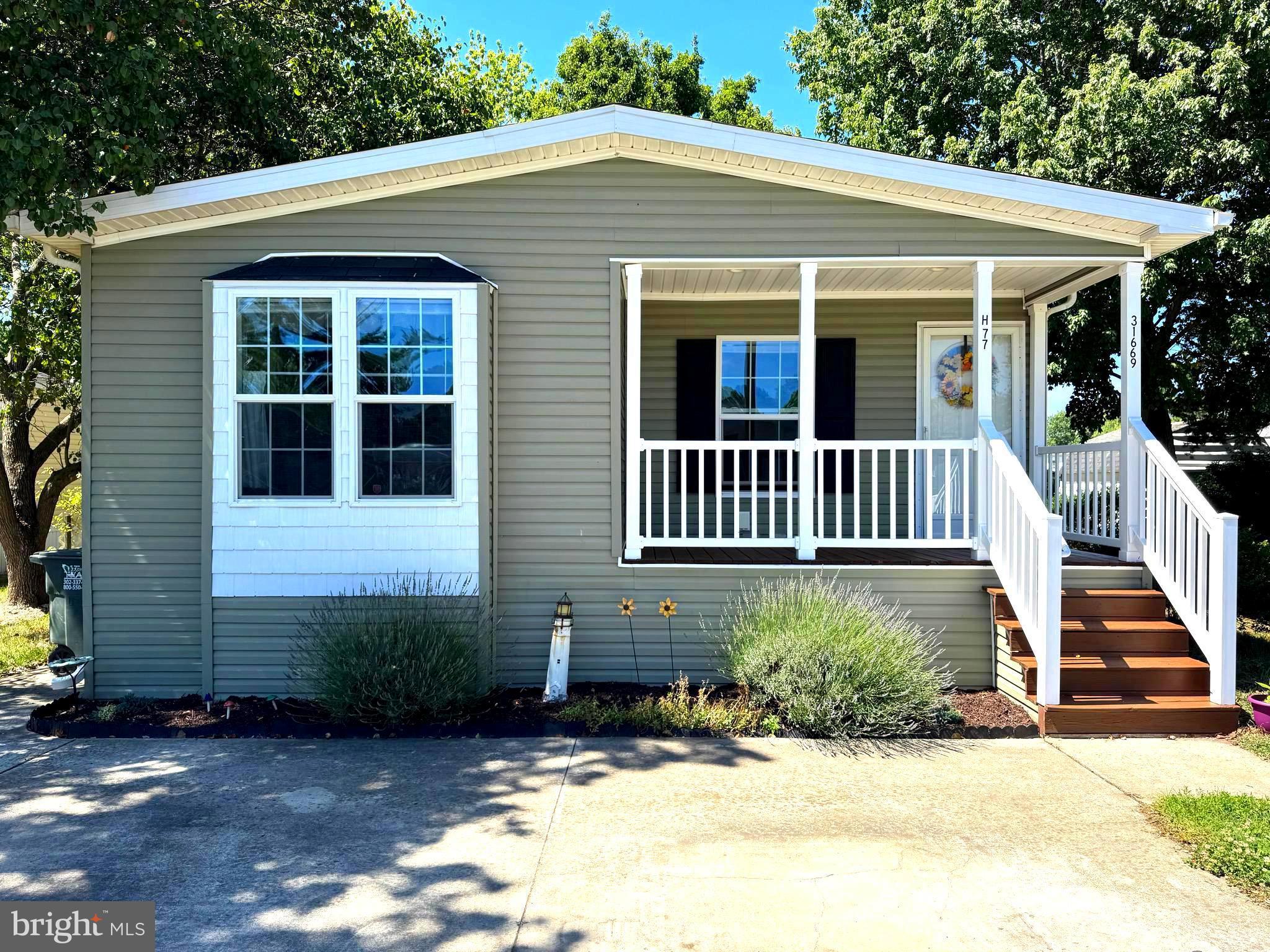 WHISPERING PINE MHP - Residential