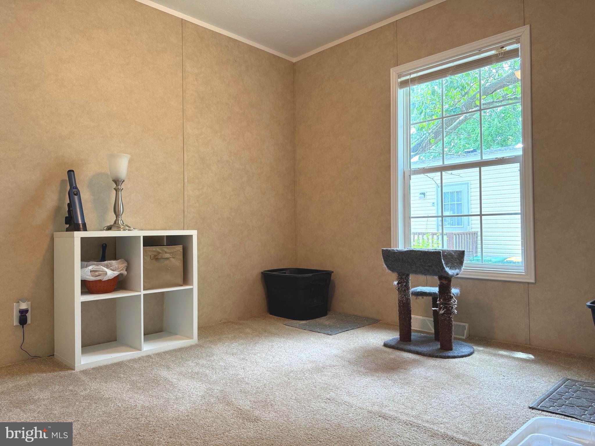 WHISPERING PINE MHP - Residential