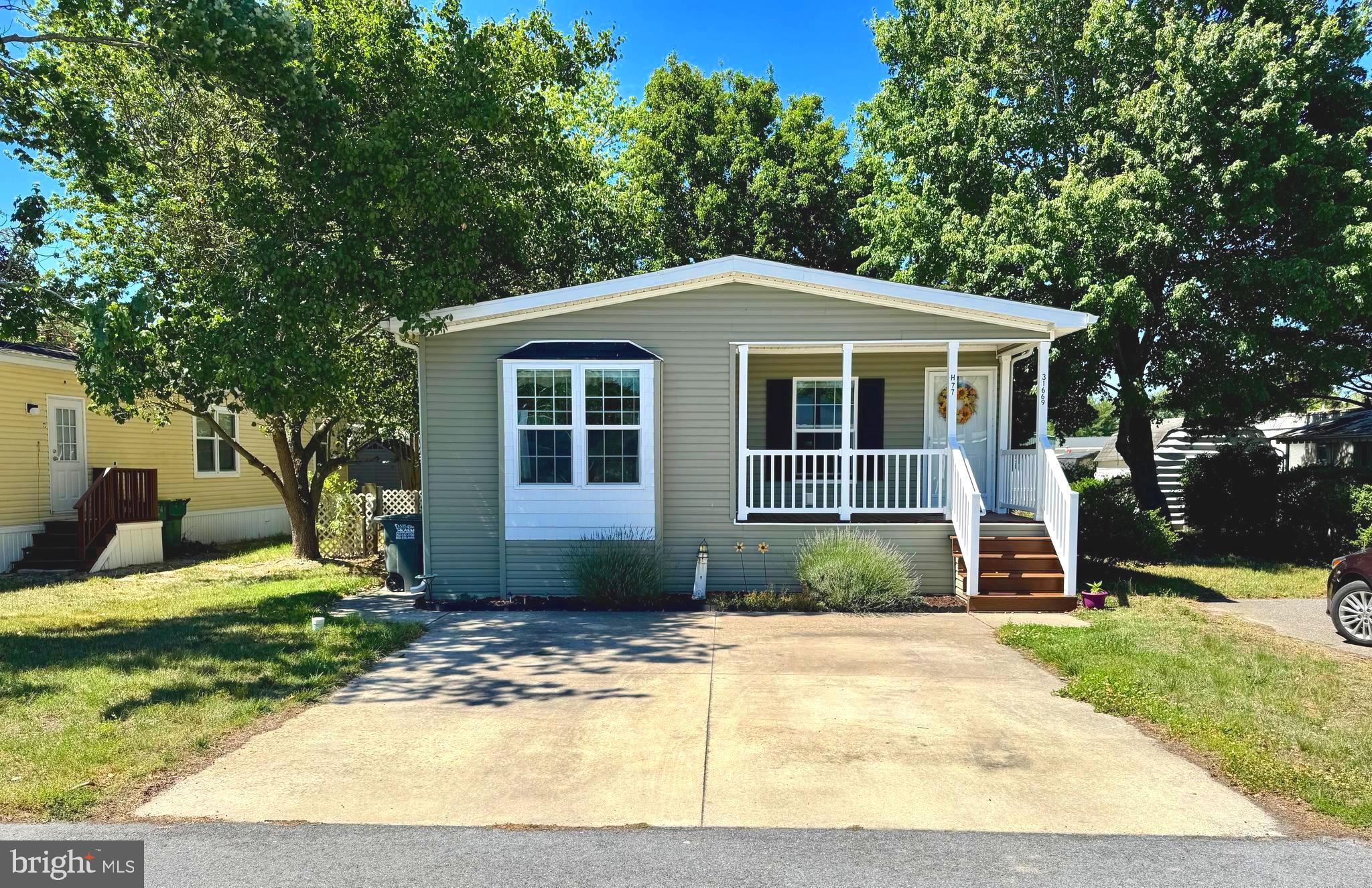 WHISPERING PINE MHP - Residential