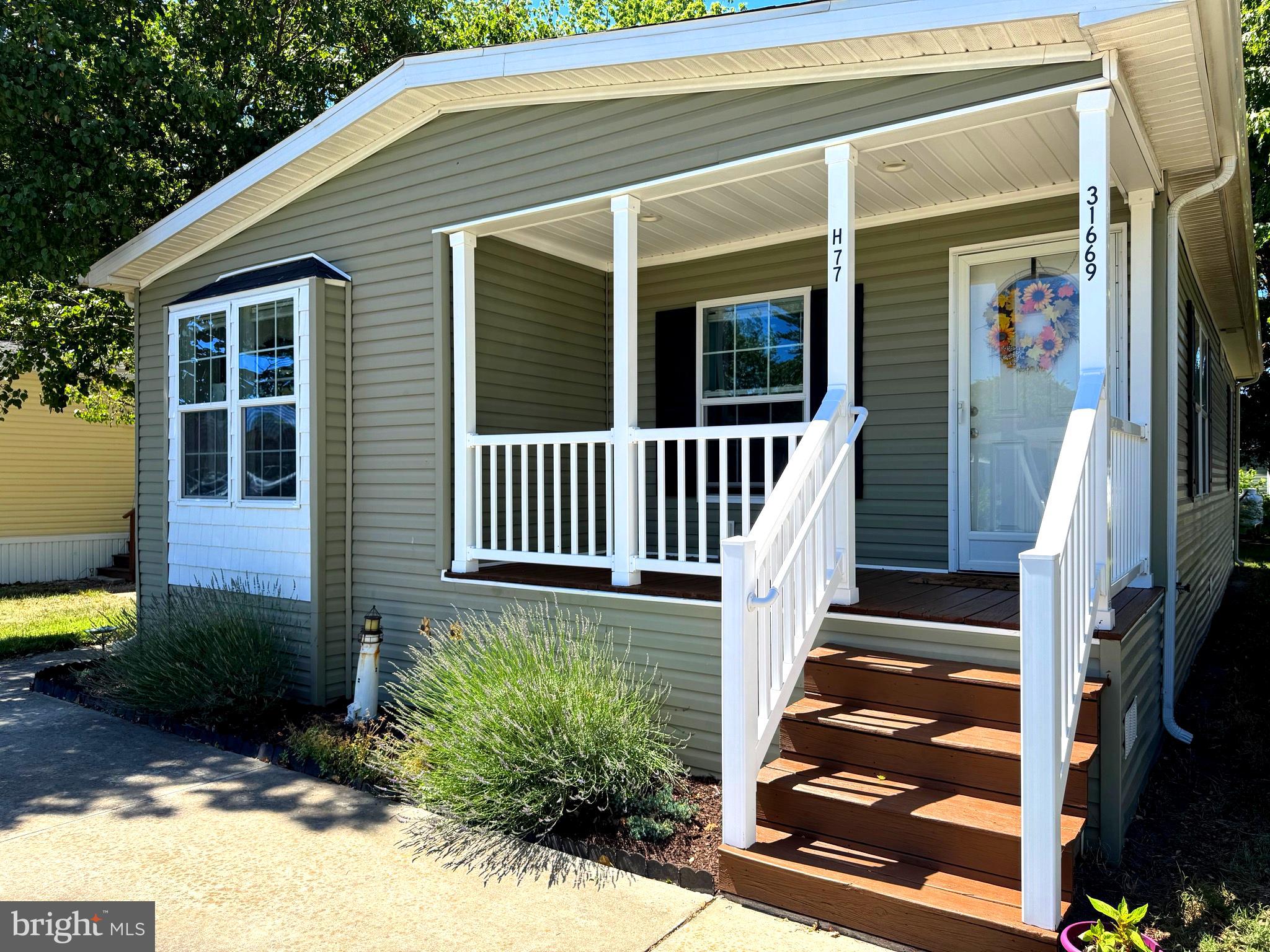 WHISPERING PINE MHP - Residential