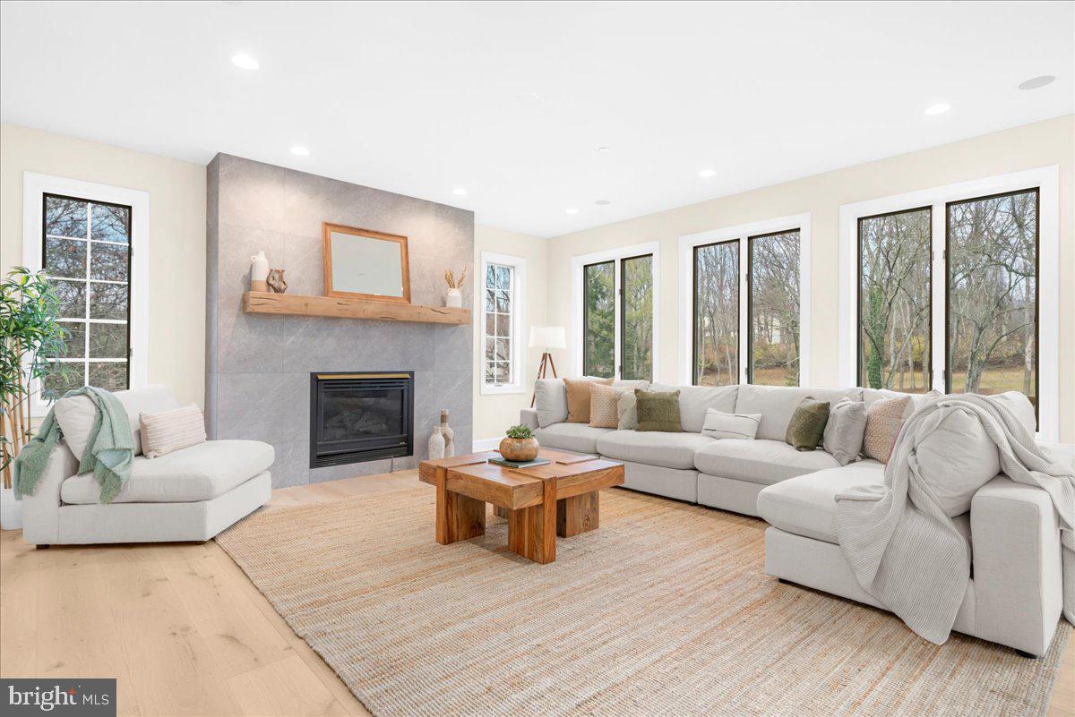 ECHO VALLEY - Residential