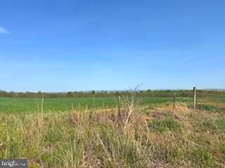 Nestled in the heart of Jefferson County, this scenic parcel offers a perfect blend of natural beauty and modern convenience. The property boasts stunning mountain views that paint the horizon with each sunrise and sunset. This 75+ unrestricted acres, with electricity already on the premises and easy access to running water, this parcel is ready for development or a peaceful retreat. A rare opportunity to enjoy both nature and convenience in one breathtaking location.