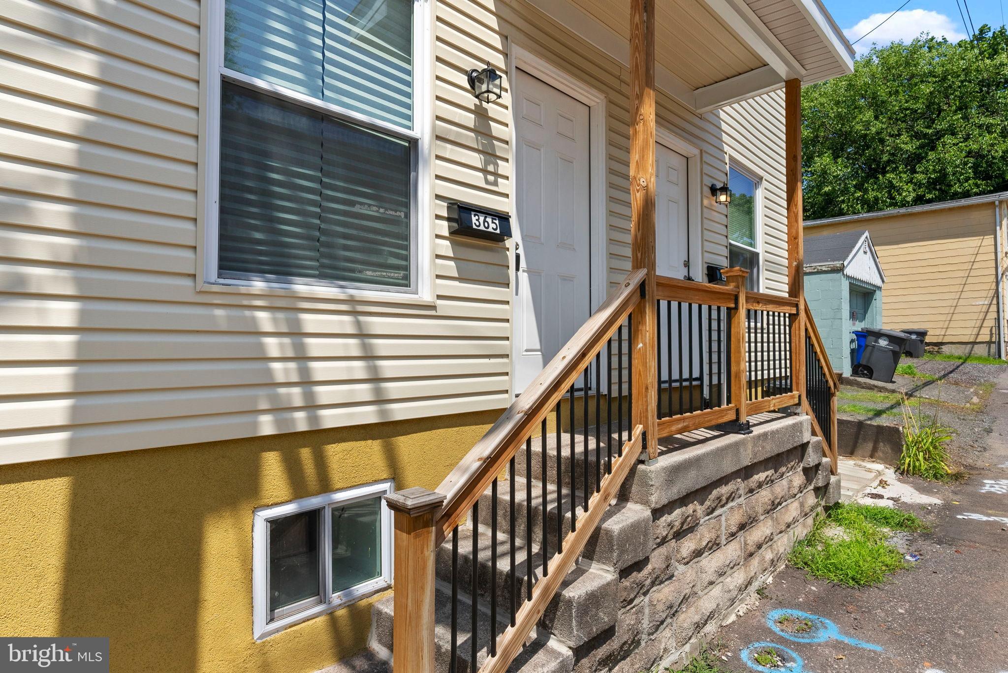 POTTSTOWN - Residential