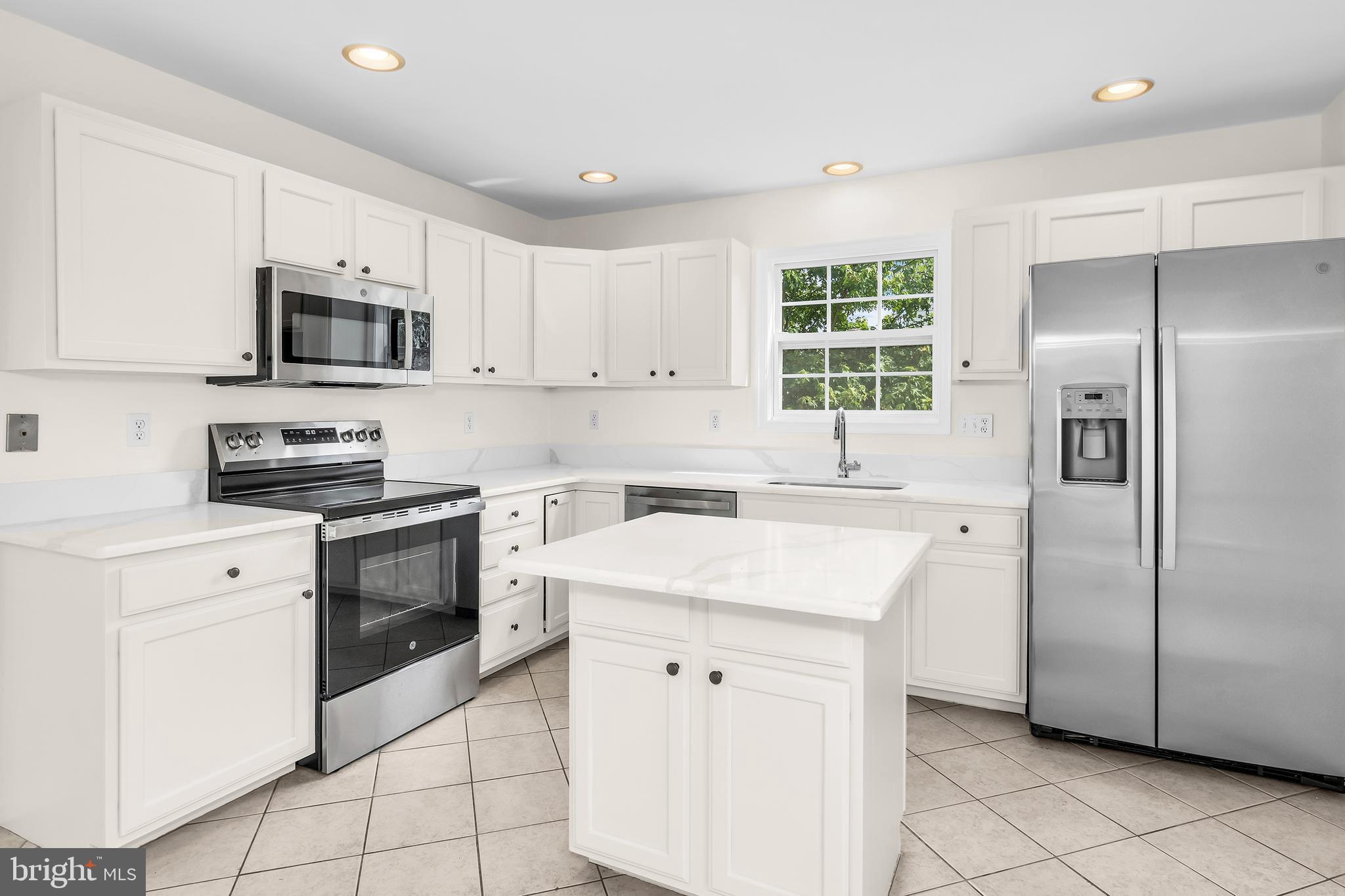 LA TRAPPE HEIGHTS - Residential