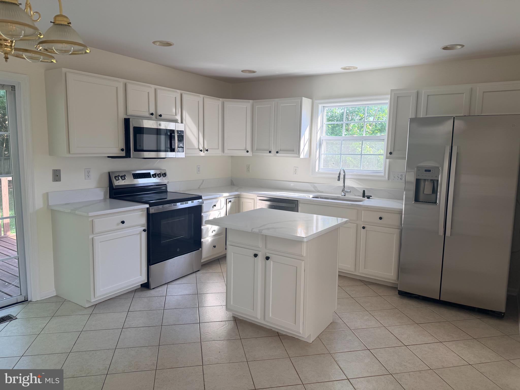 LA TRAPPE HEIGHTS - Residential