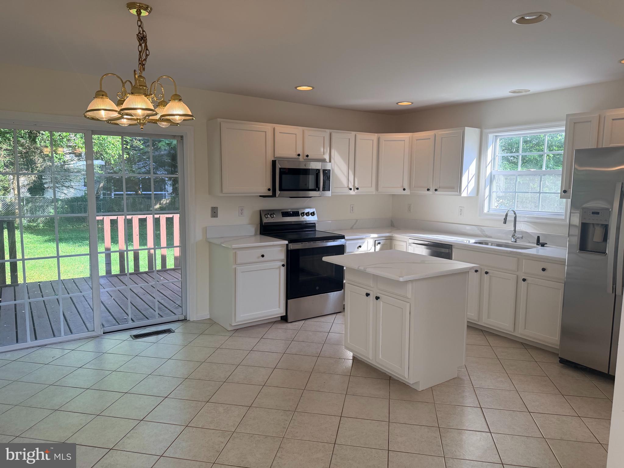 LA TRAPPE HEIGHTS - Residential