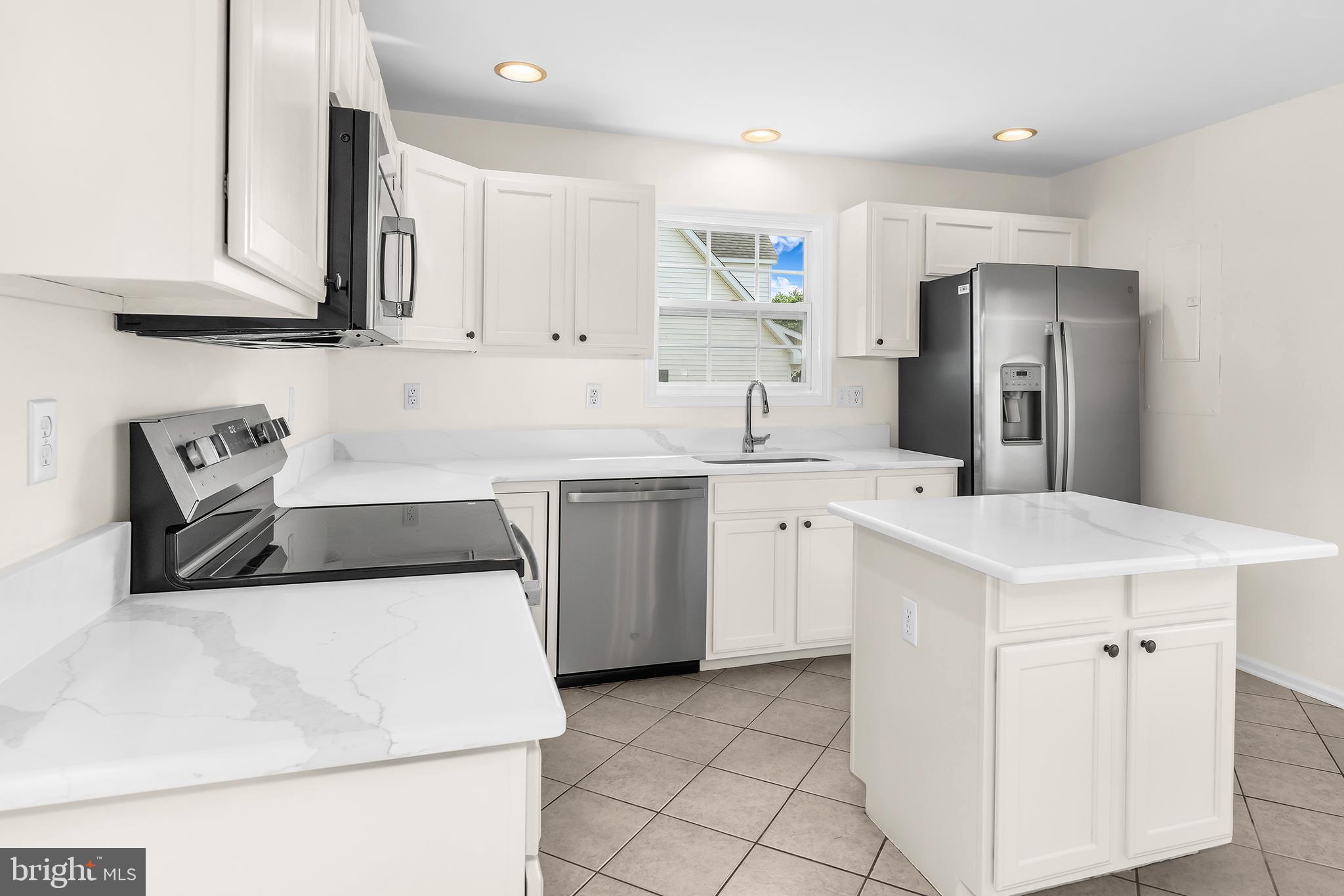 LA TRAPPE HEIGHTS - Residential