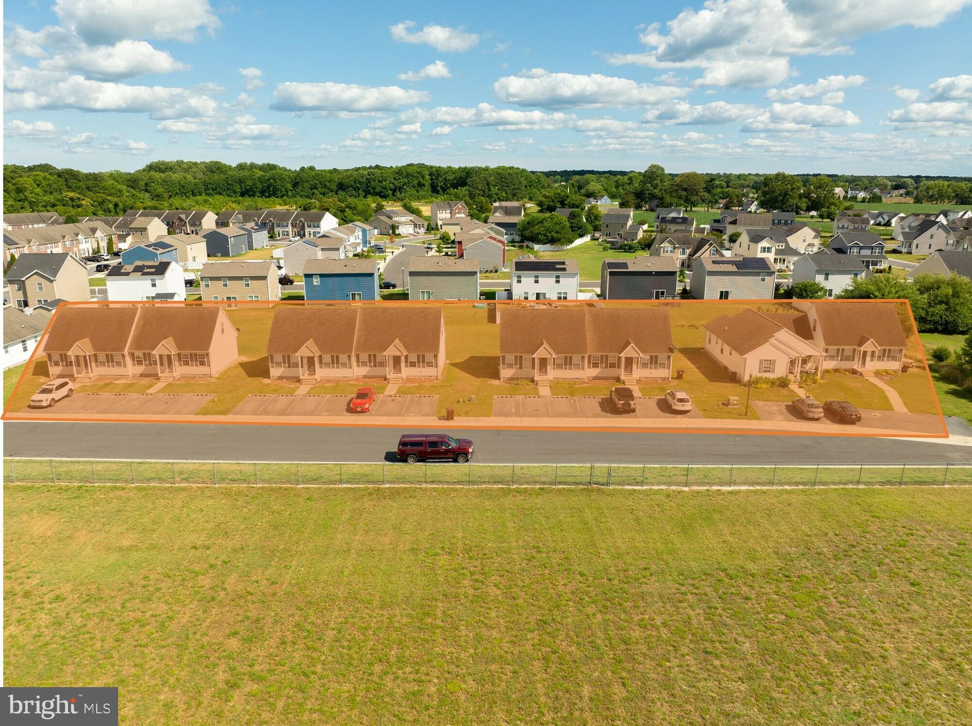 CEDAR COMMONS - Commercial Sale