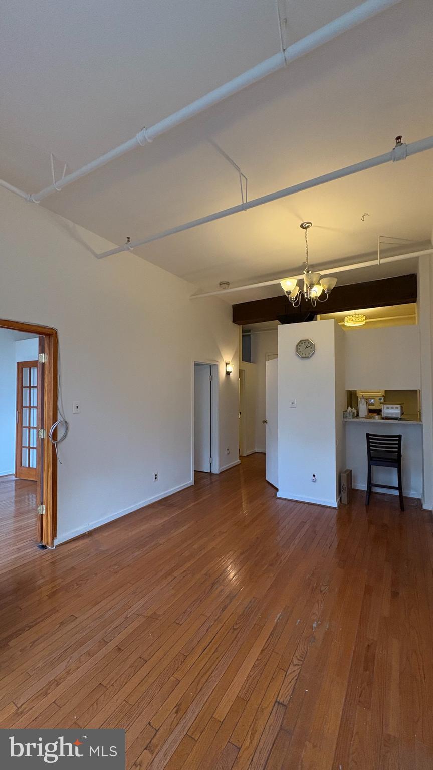 CHINATOWN - Residential