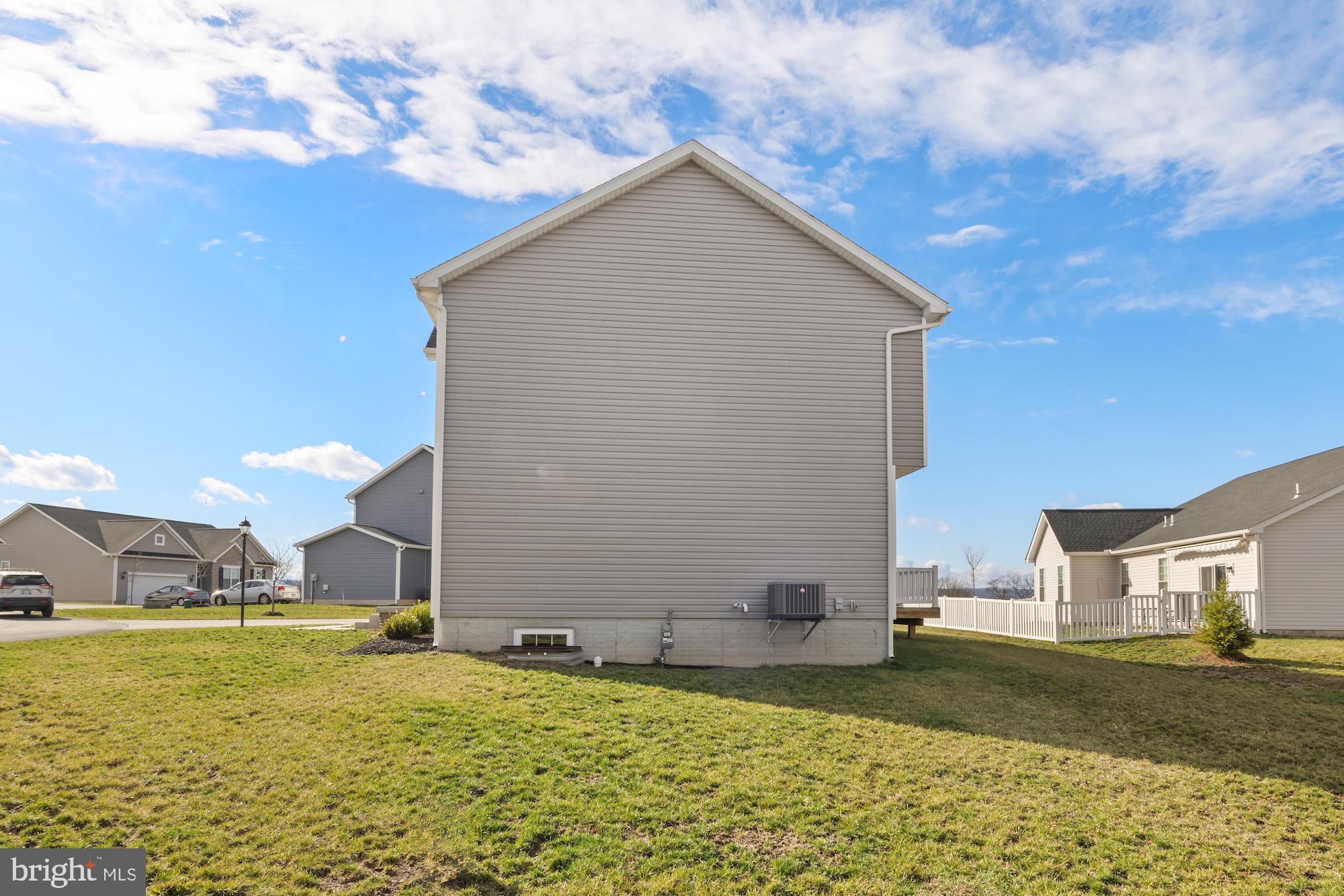 CUMBERLAND VILLAGE - Residential