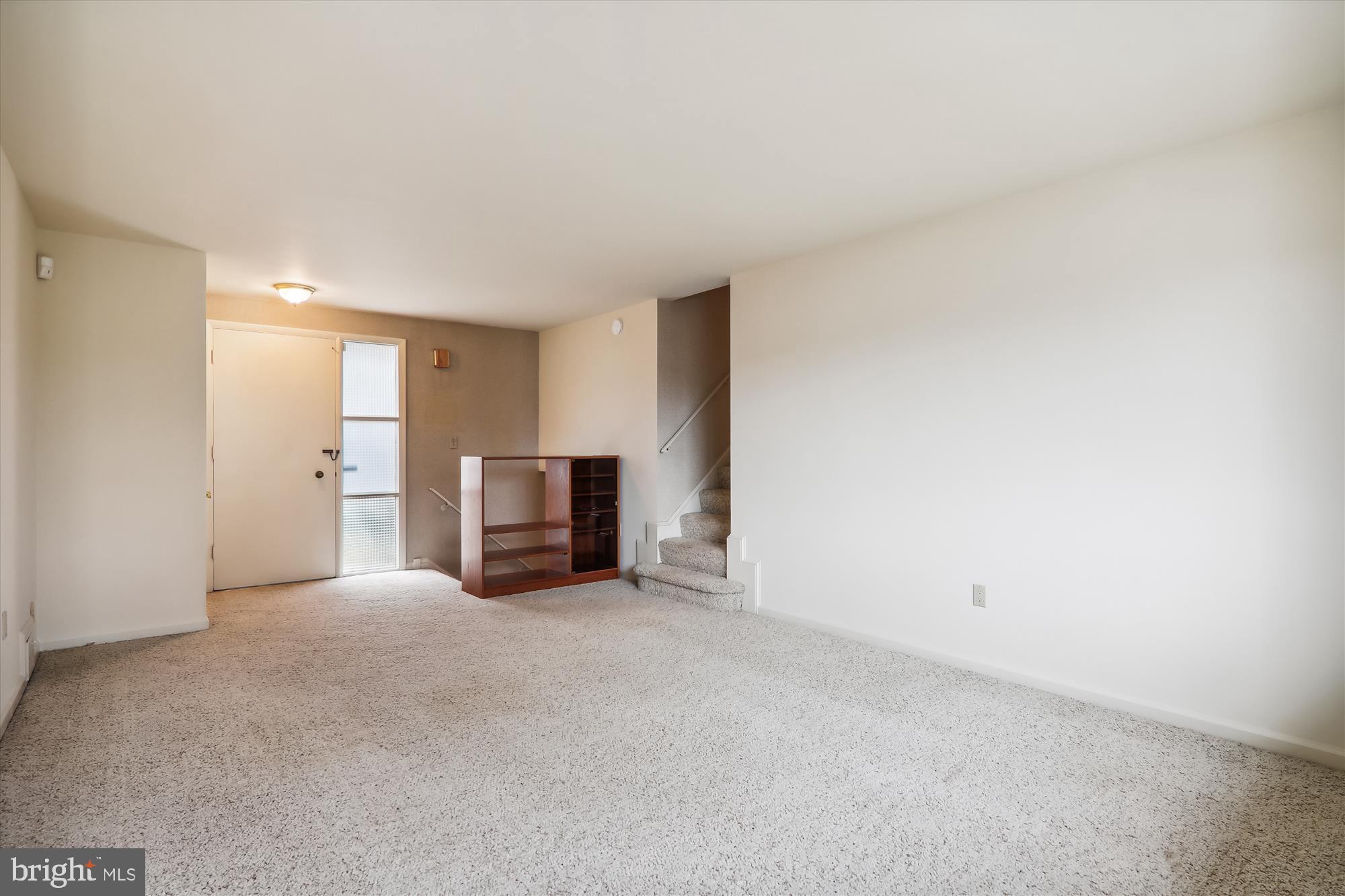 COLLEGE PARK ESTATES - Residential