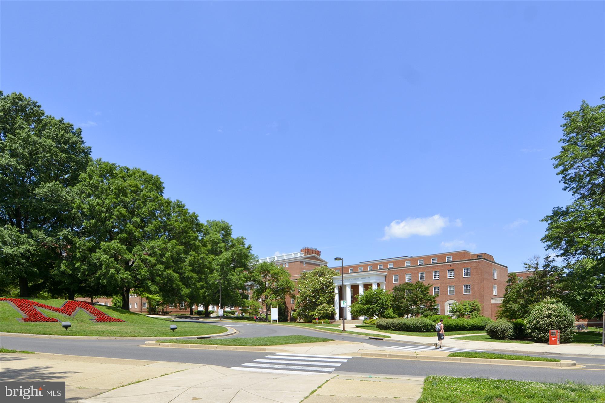 COLLEGE PARK ESTATES - Residential