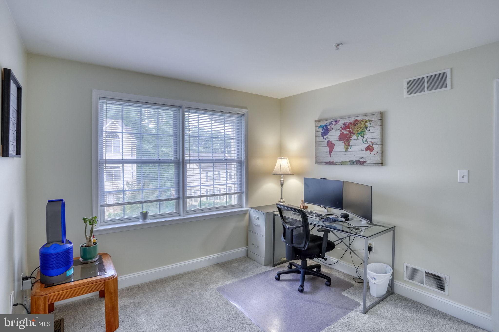 CHESAPEAKE CLUB CONDOS - Residential