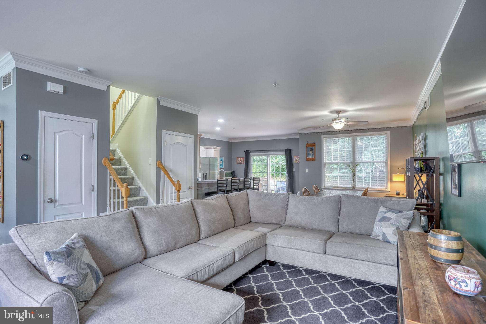 CHESAPEAKE CLUB CONDOS - Residential