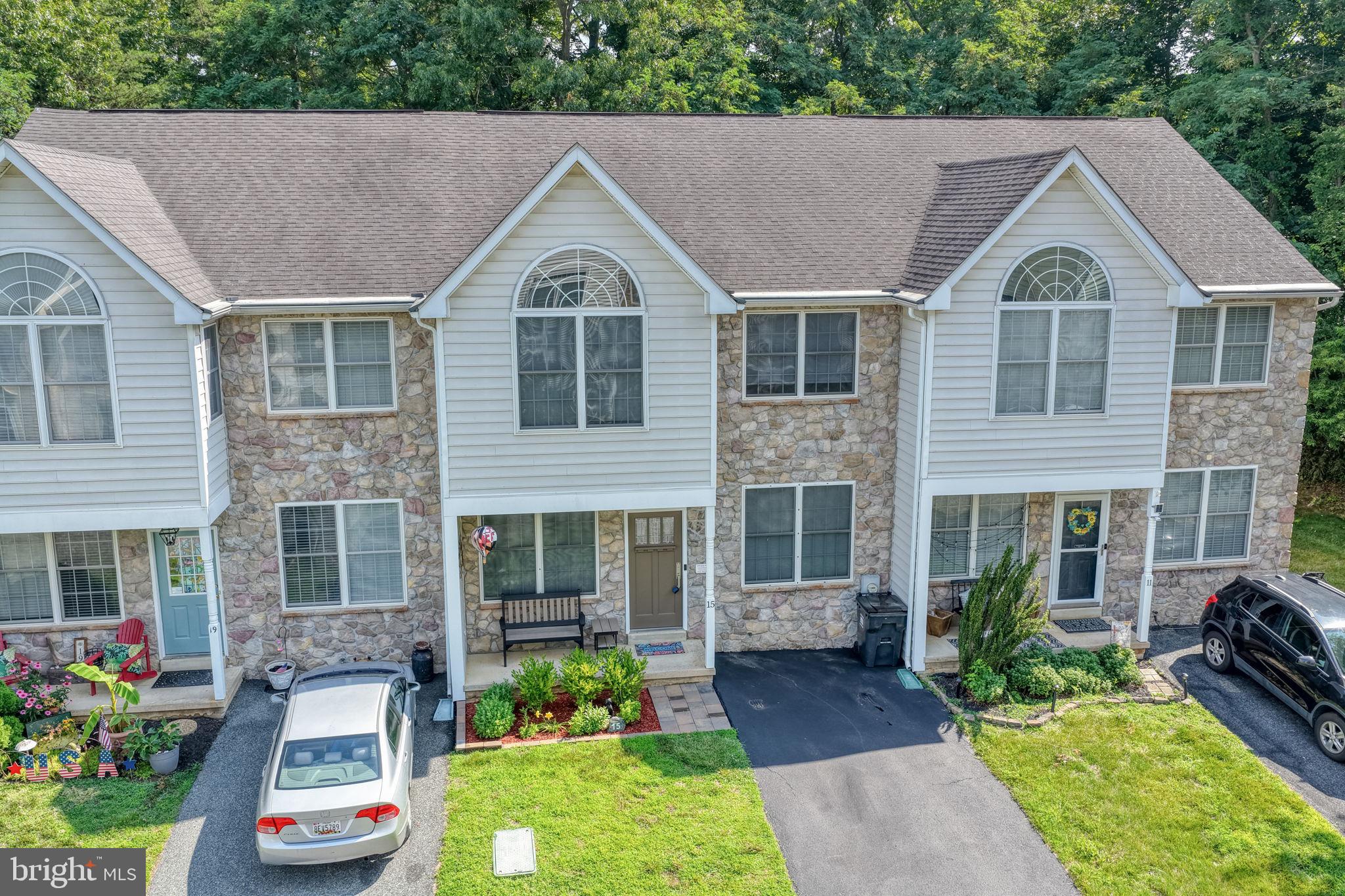 CHESAPEAKE CLUB CONDOS - Residential