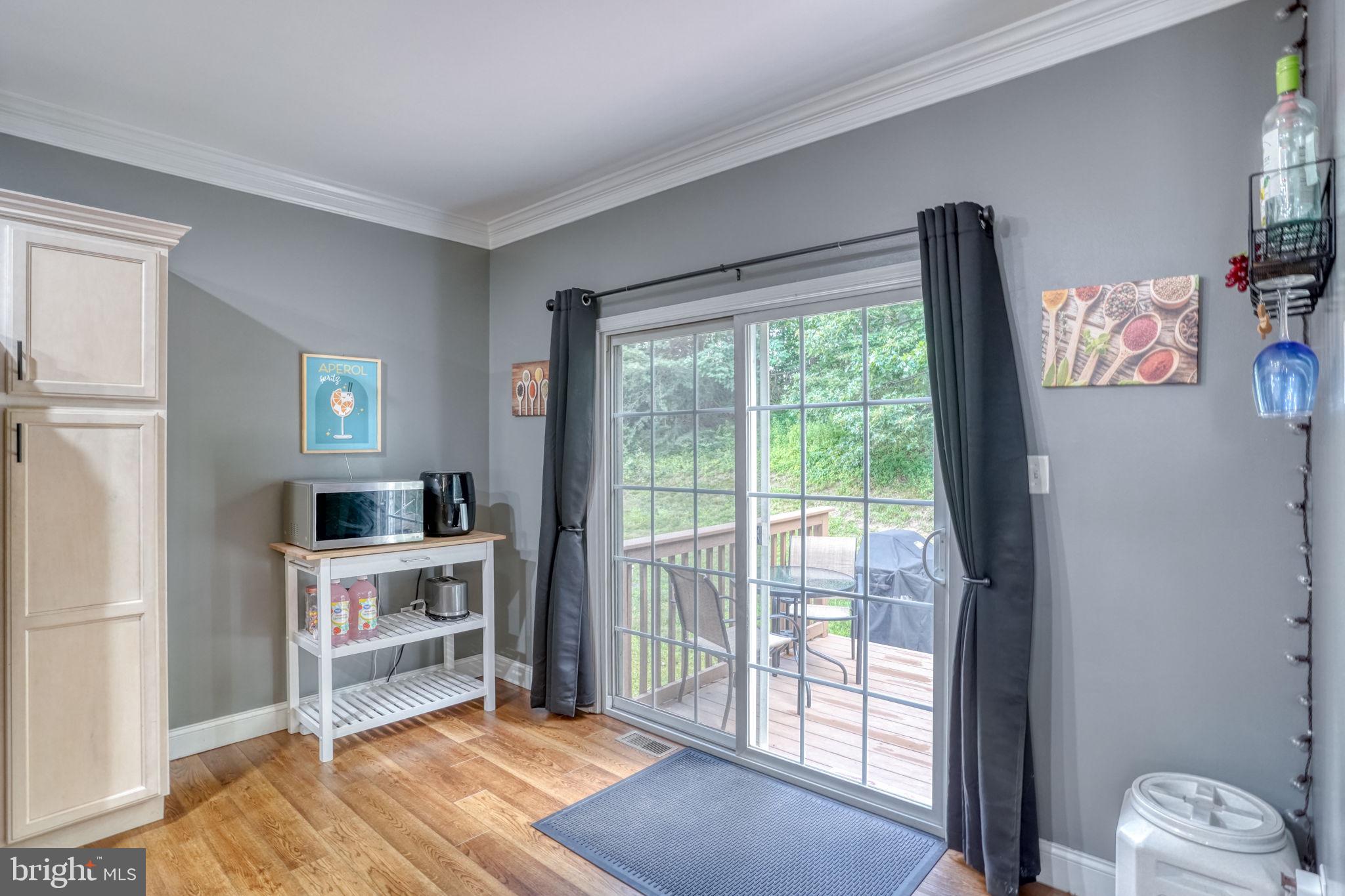 CHESAPEAKE CLUB CONDOS - Residential