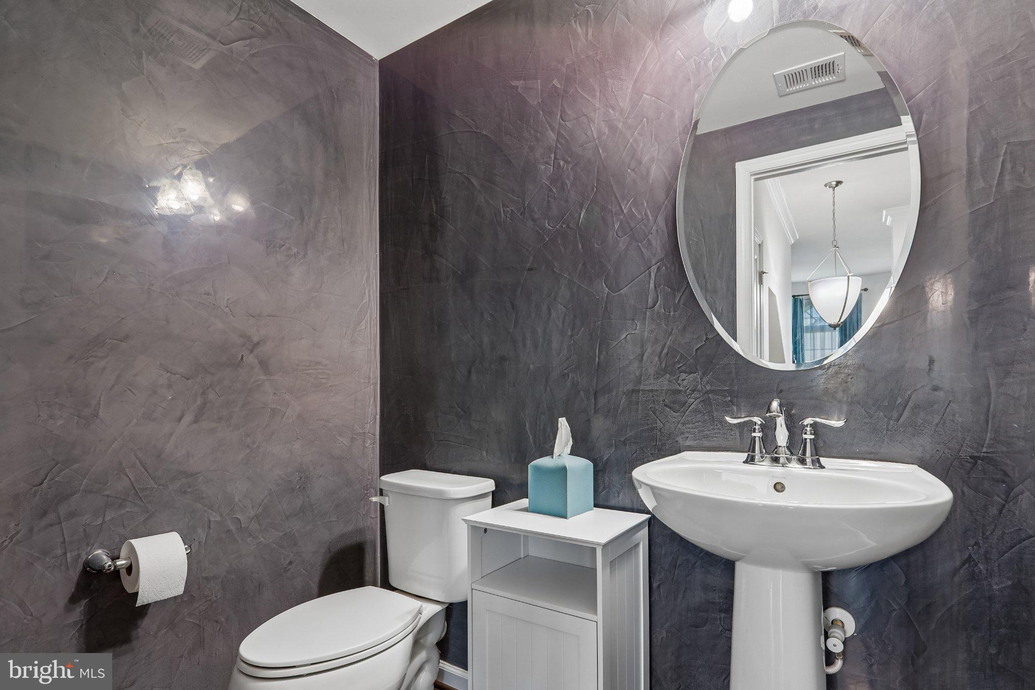 SOMERSET CONDO - Residential