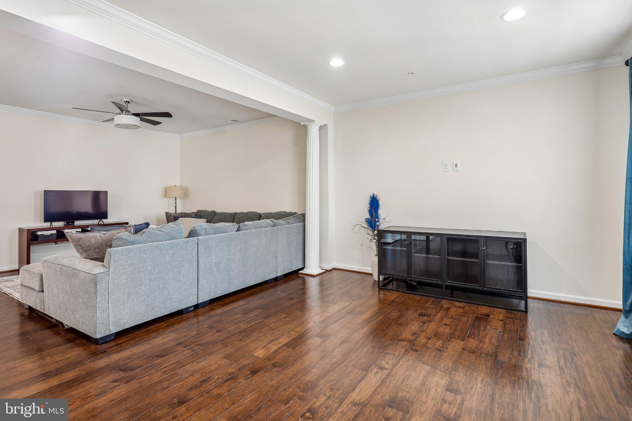 SOMERSET CONDO - Residential