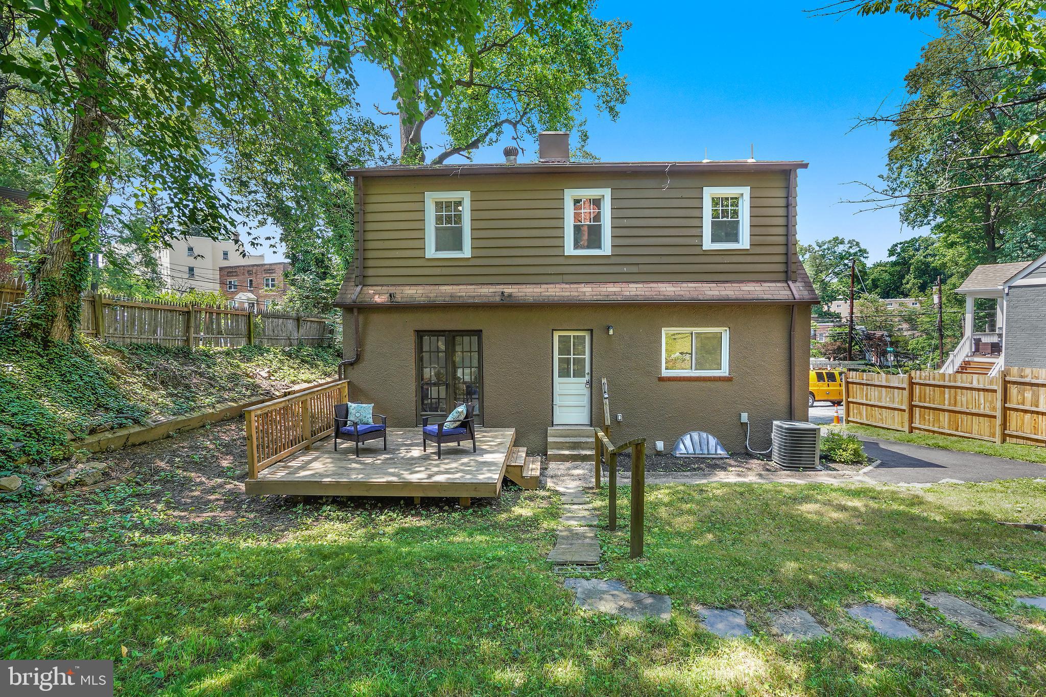 BLAIR - Residential