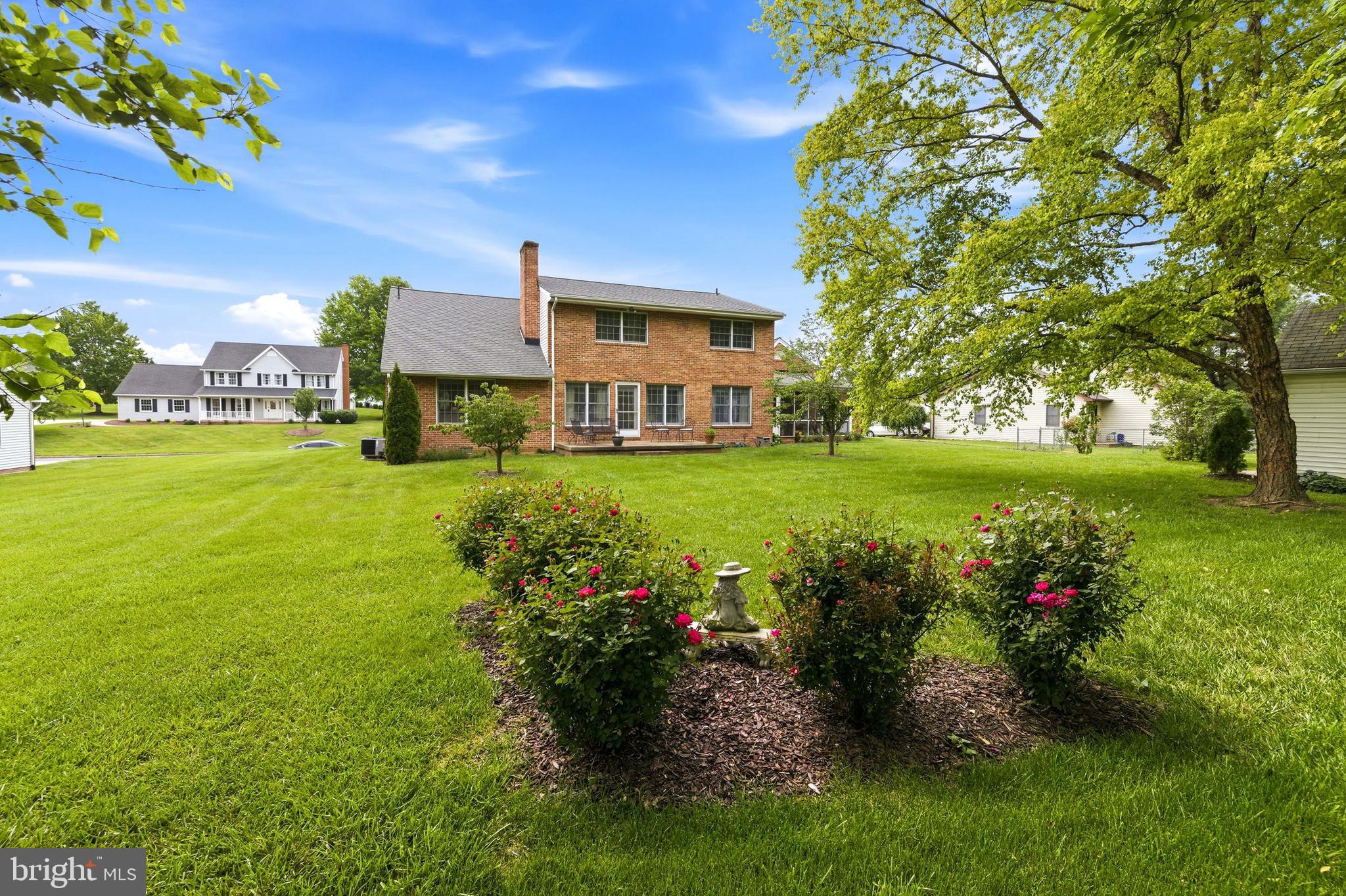 EPARD ESTATES - Residential
