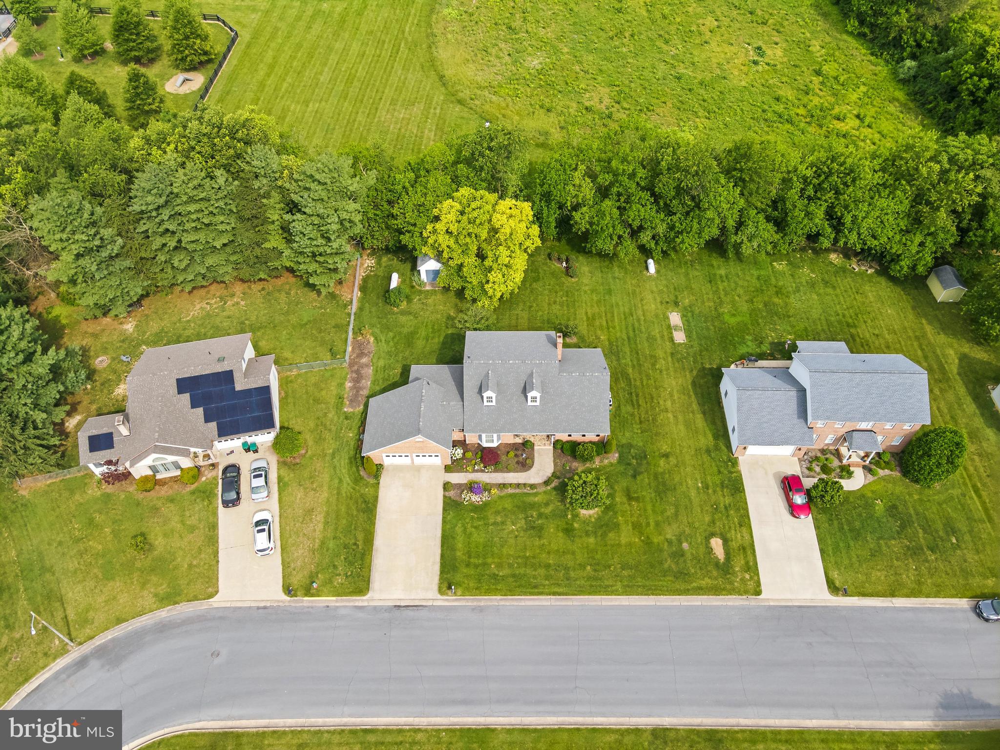EPARD ESTATES - Residential