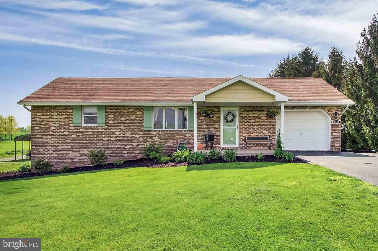 RURAL COUNTRY SETTING, OPEN FLOOR PLAN IN THIS 2 BR, 1 BA, BRICK RANCHER WITH 2 ACRES. DAYLIGHT FINISHED BASEMENT W/1/2 BA BUILT IN BOOK CASES. HOME OFFERS NEW CARPET, PAINT, FURNACE, CENTRAL VACUUM, 200 AMP ELECTRIC, TREX DECKING, OAK KITCHEN W/SNACK BAR AREA, DOUBLE STAINLESS SINK, RECESSED LIGHTING, NEW TUB SURROUND IN FULL BATH, 1 CAR ATTACHED GARAGE, EQUIPMENT SHED, BOAT/RV CARPORT.