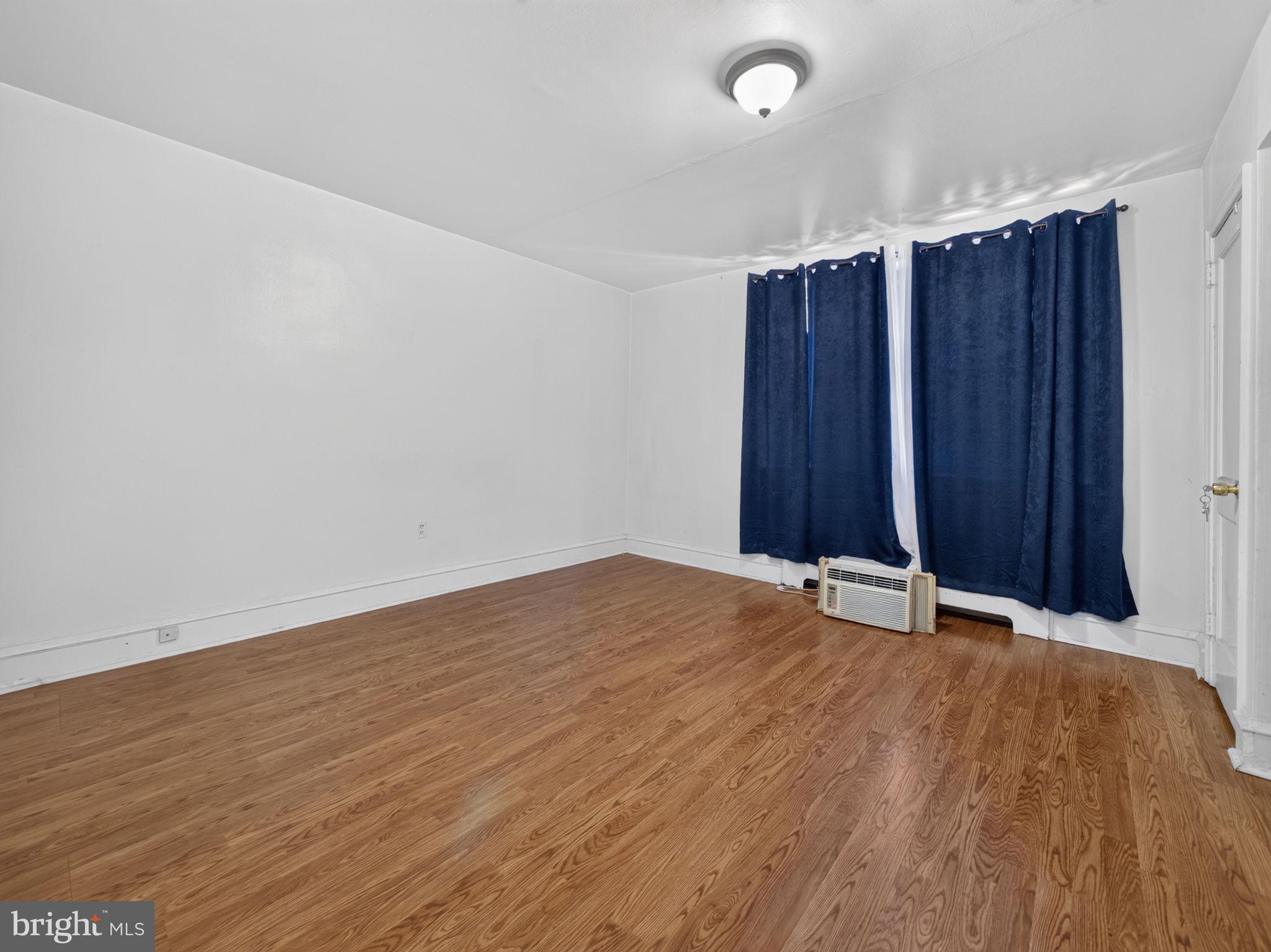 OLNEY - Residential