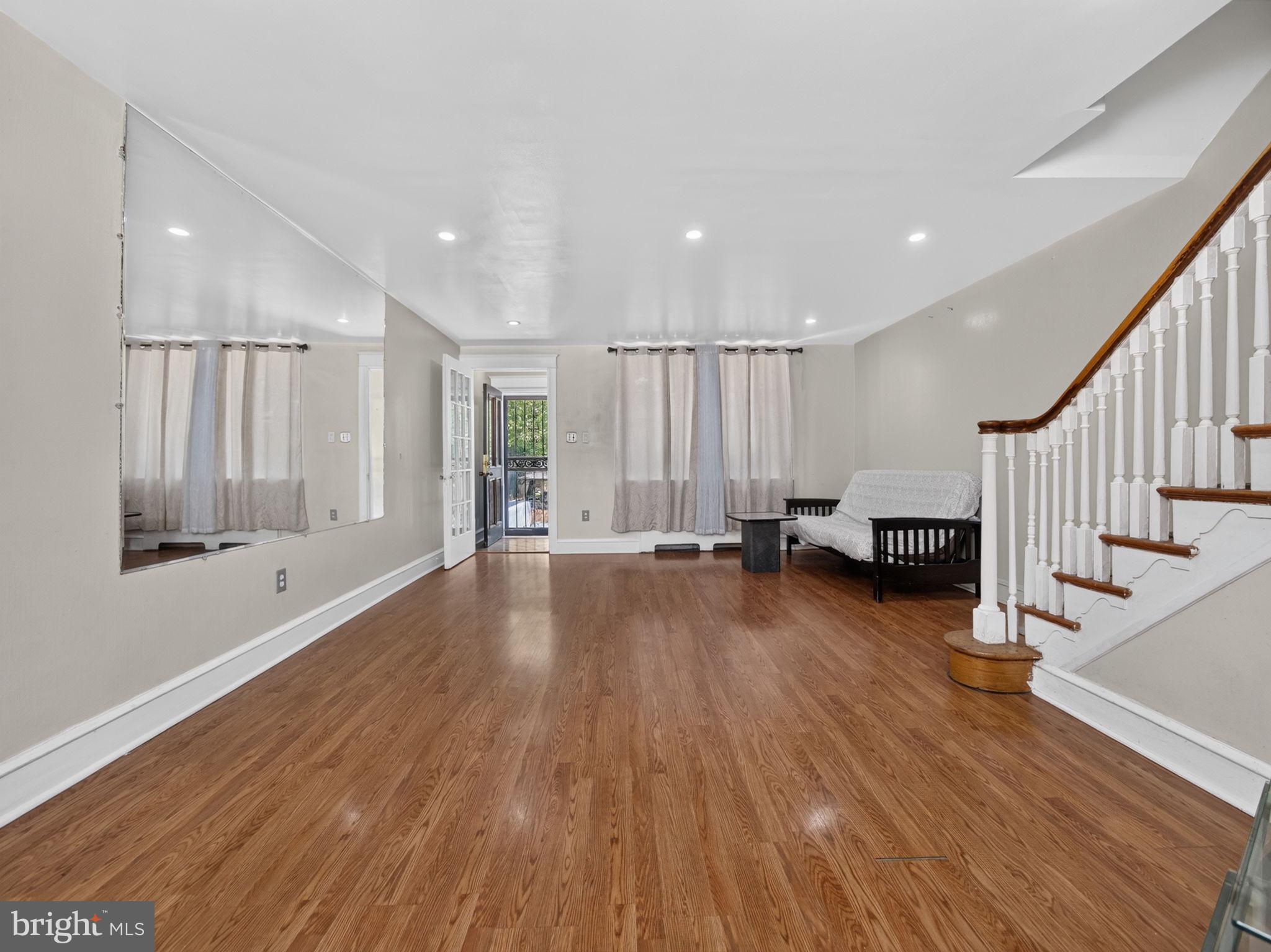 OLNEY - Residential