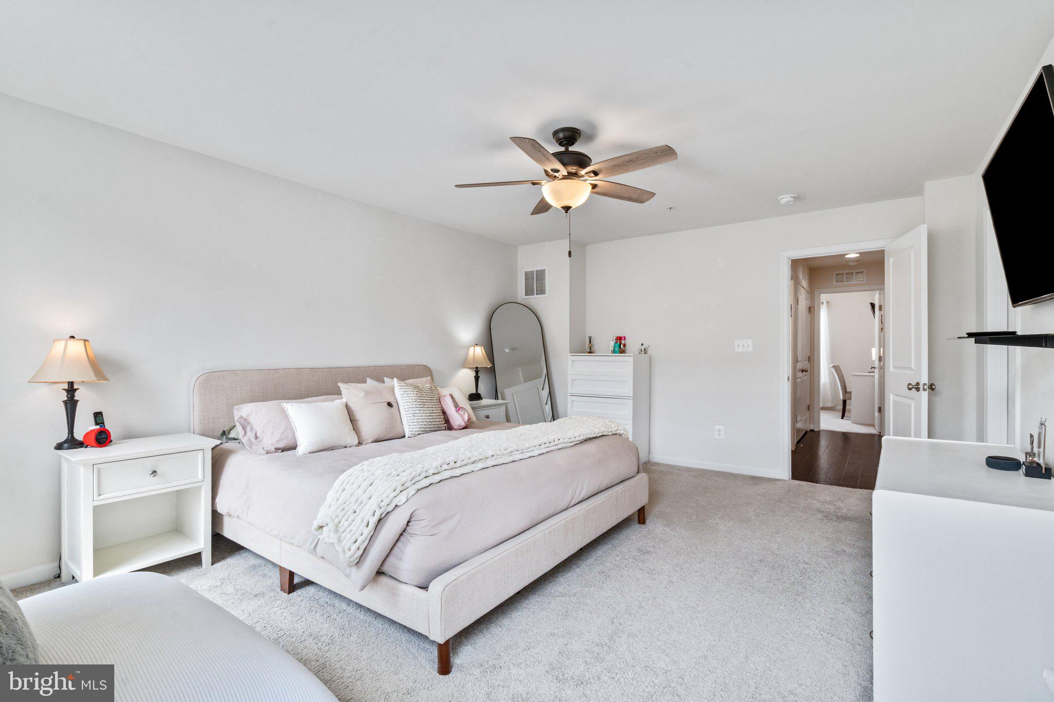TALLYN RIDGE - Residential